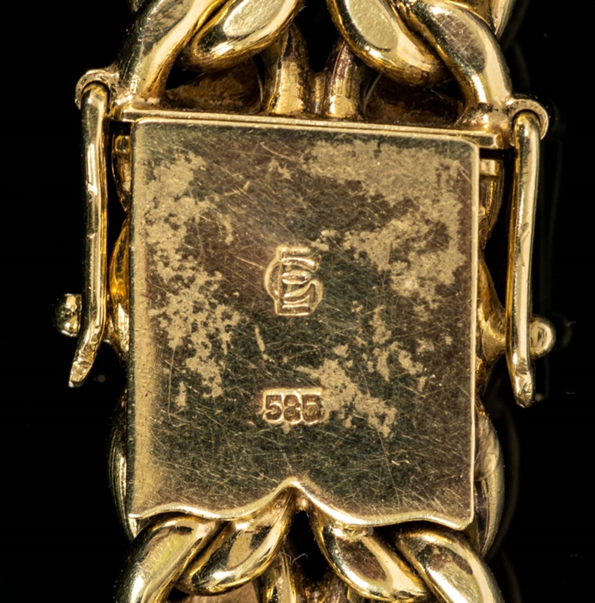 Panzer-Collier/Glieder-Halskette, aus flachen, wendbaren Kettengliedern gearbeitetes 585er Gelbgold - Bild 6 aus 6