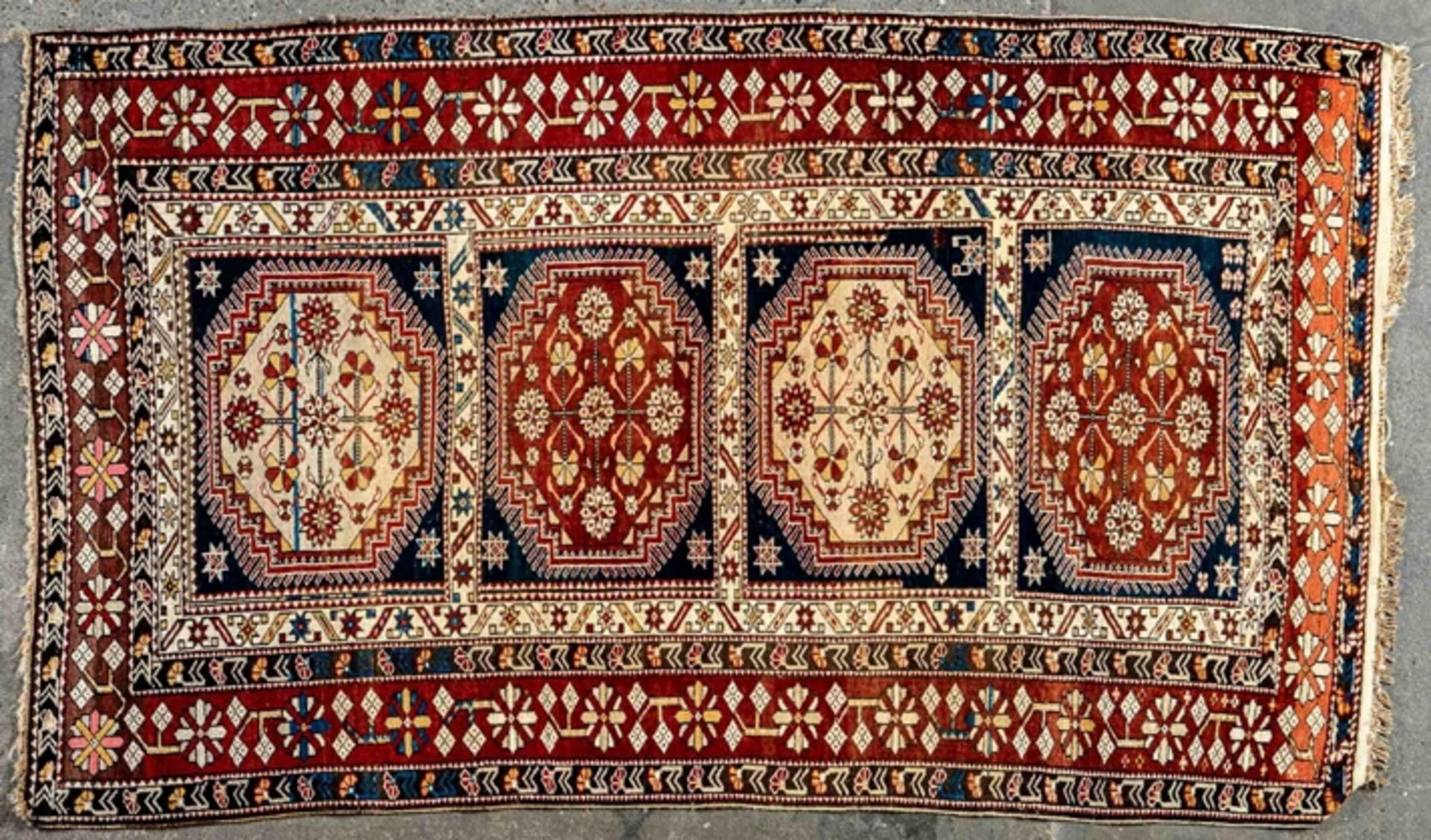 Selten feiner Kuba Shirwan, Ostkaukasus 19. Jhdt., Format: ca. 206 x 122 cm. Wolle geknüpft auf Wol