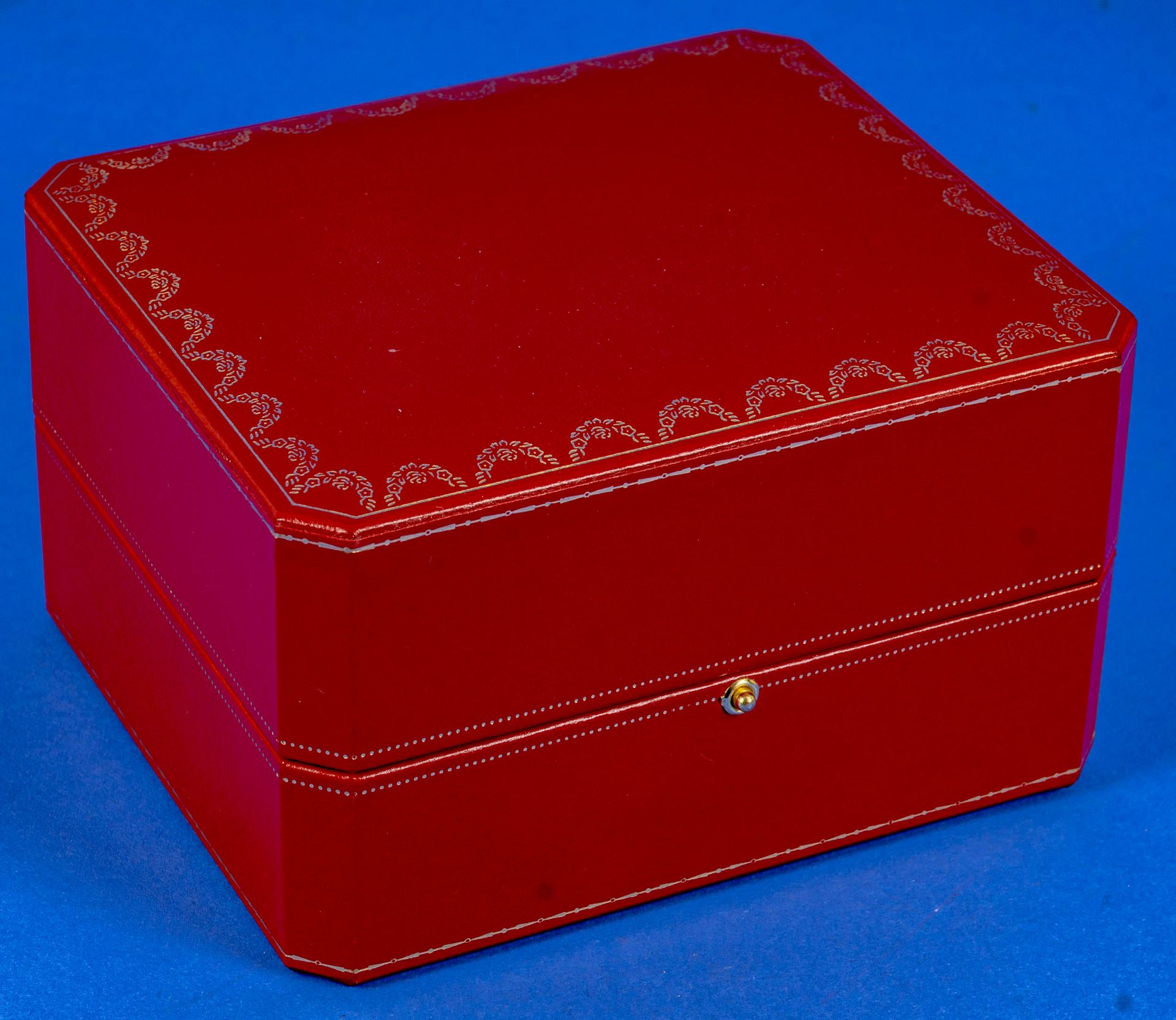 Originale CARTIER-Box für eine Damenarmbanduhr, geringe Erhaltungsmängel. Außenmaße ca. 9 x 13 x 15 - Image 4 of 7