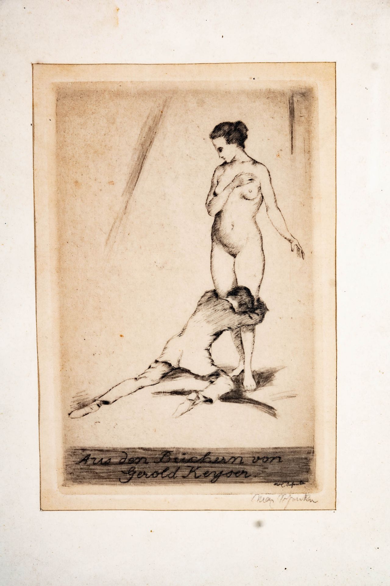 "Ergebene Liebe", hinter Glas gerahmte Radierung eines Mannes, sich an den Beinen einer nackten jun - Image 2 of 3