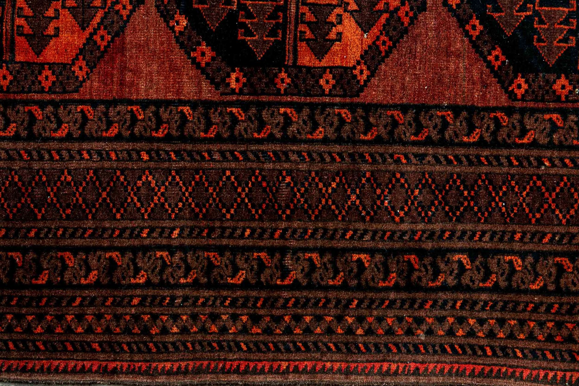 Größere Afghan - Teppichbrücke der 1960er/70er Jahre, ca. 236 x 159 cm, Wolle auf Wolle, von mehrer - Image 5 of 8