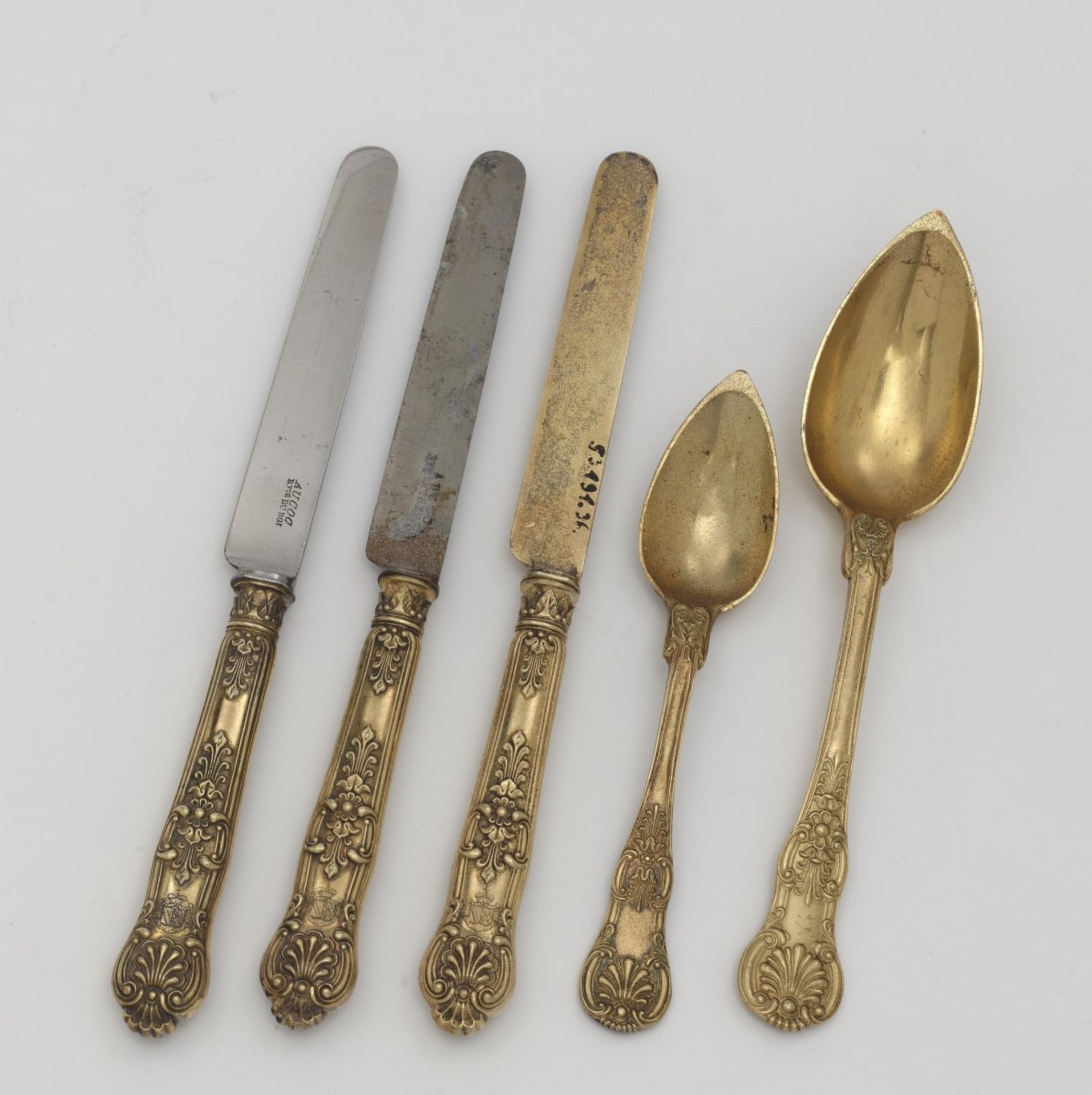 Five cutlery items