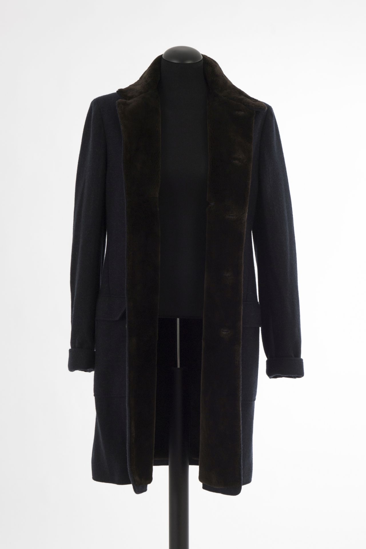 Kaschmirmantel mit Pelzfutter "Martingala Coat" - Image 3 of 3