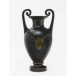 Amphora Vase à la grecque