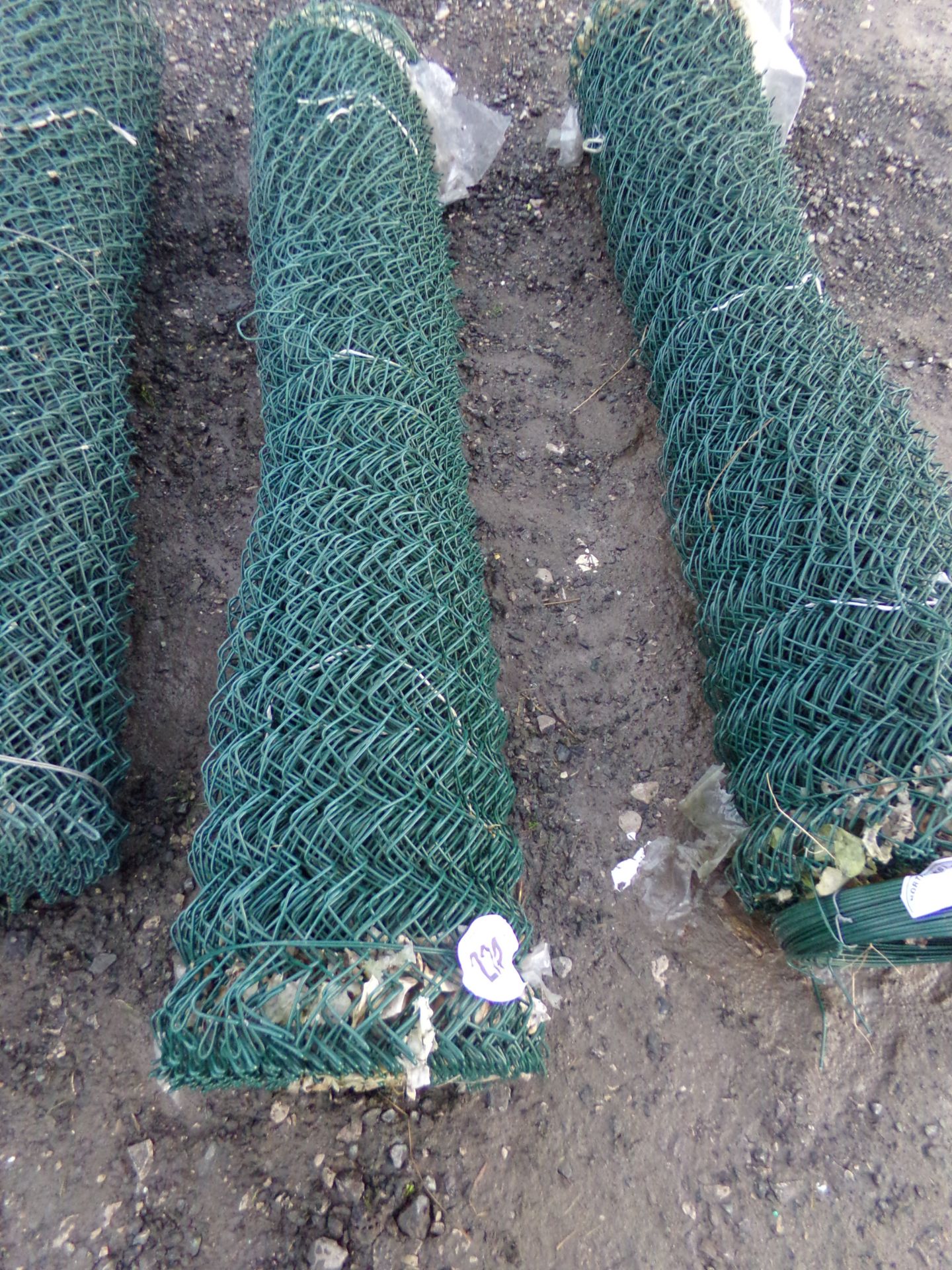 1 ROLL OF CHAIN LINK FENCE