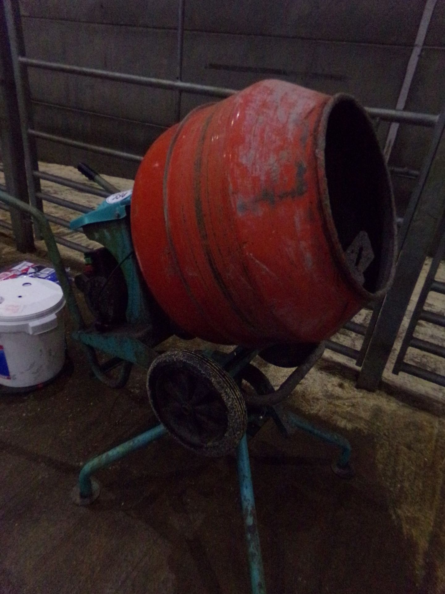 CEMENT MIXER