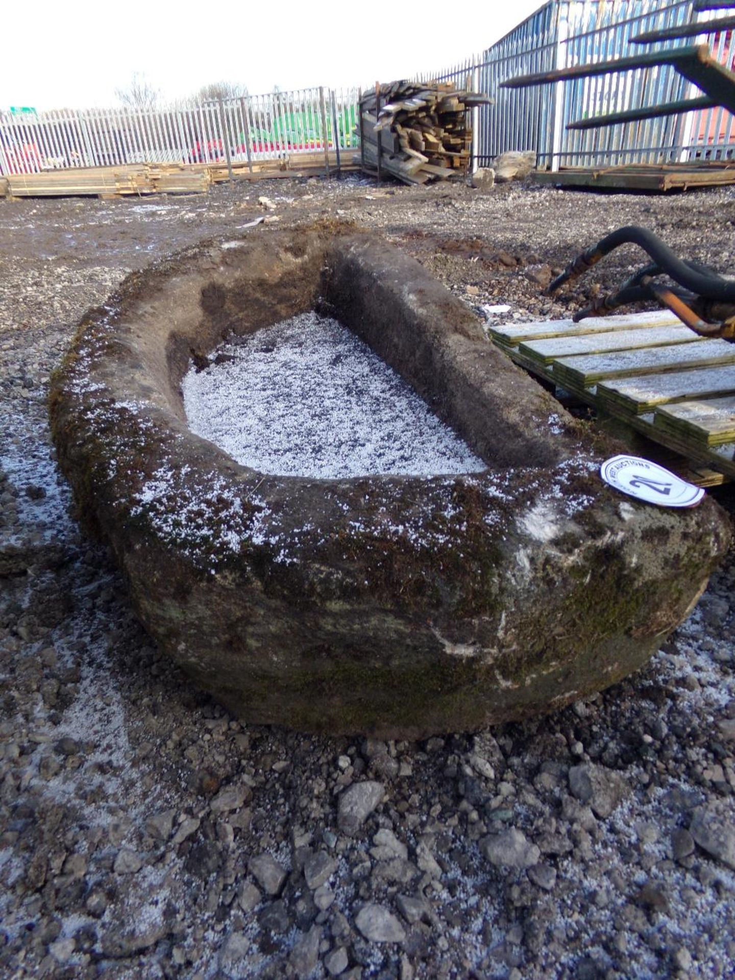 STONE PLANTER (+ VAT)