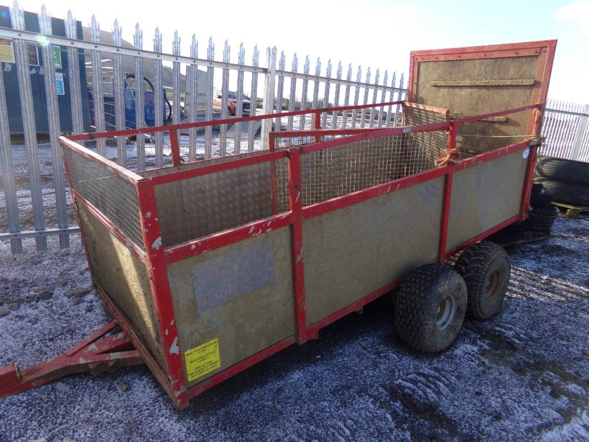 TWIN AXLE QUAD SHEEP TRAILER (NO VAT)