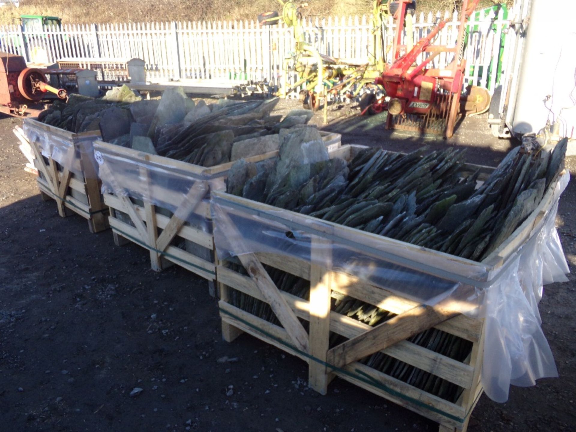 3 PALLETS OF SECOND HAND GREEN SLATE