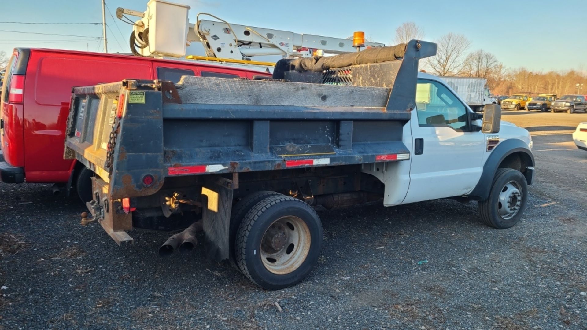 2009 Ford F550 6 Wheel Dump Truck - Image 6 of 18