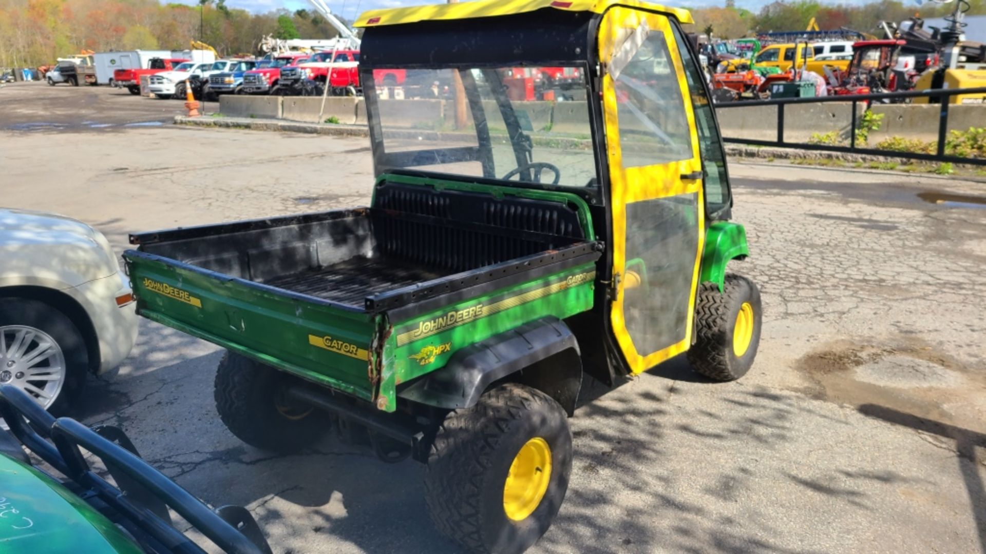 John Deere Gator - Image 3 of 3