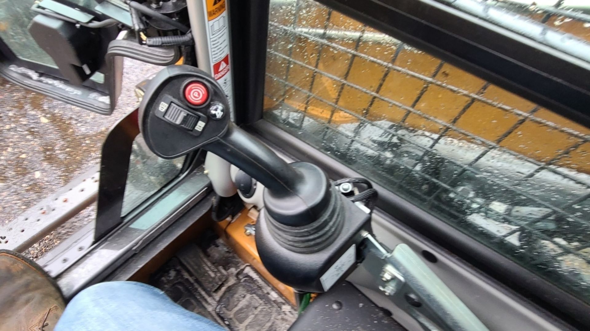 2019 Case Sv280 Skidsteer - Image 4 of 12