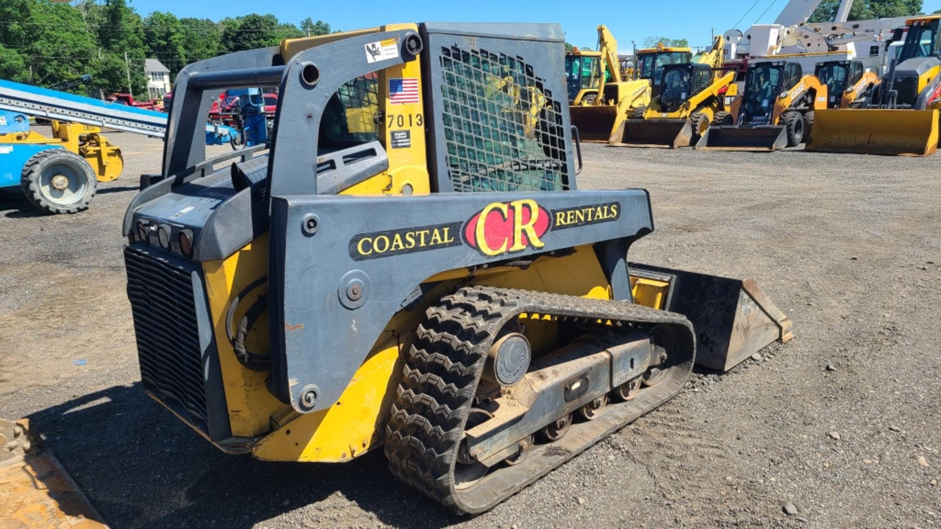 2011 John Deere 323d Skidsteer - Image 4 of 10