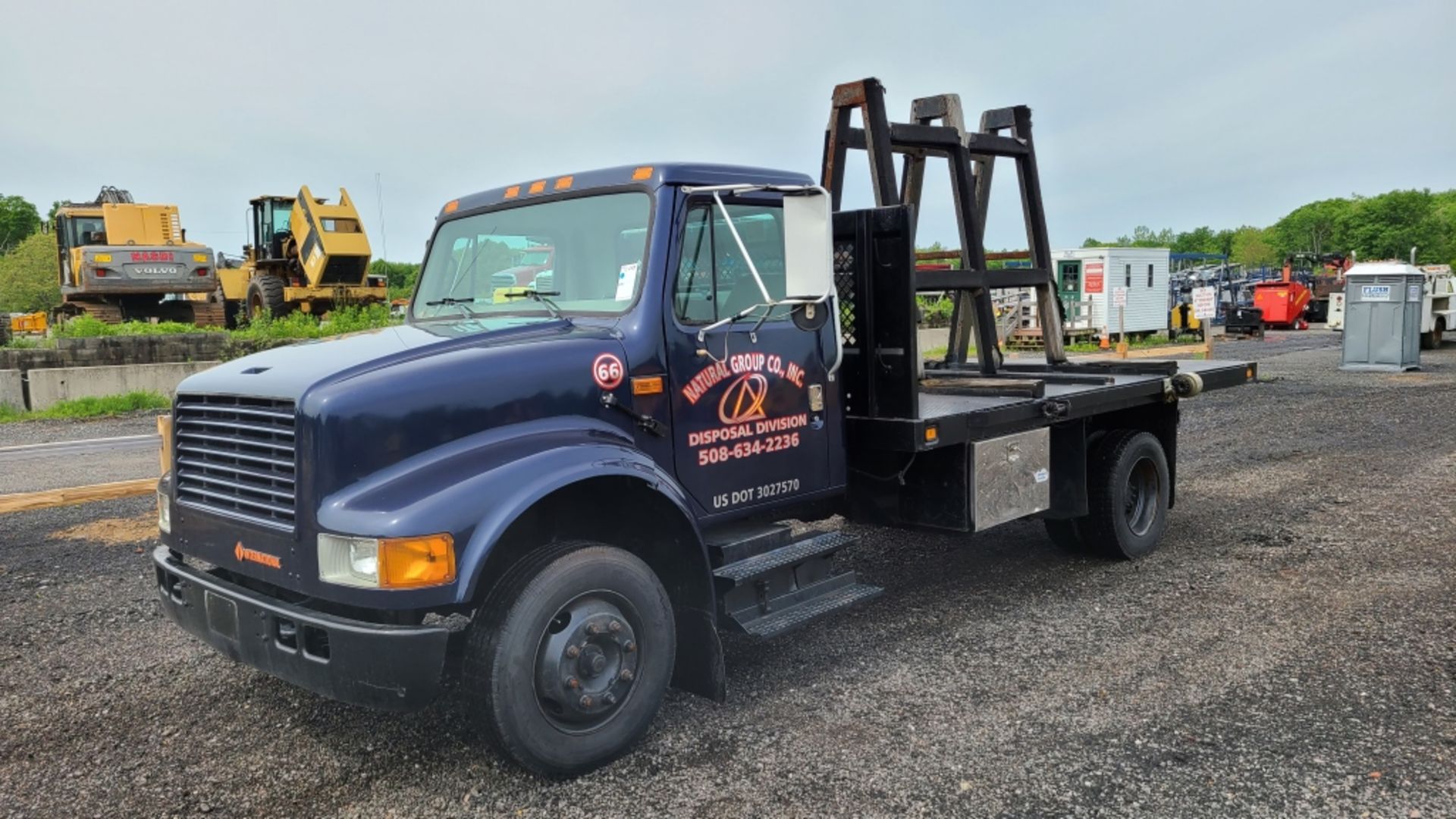 2000 International 4700 Flatbed