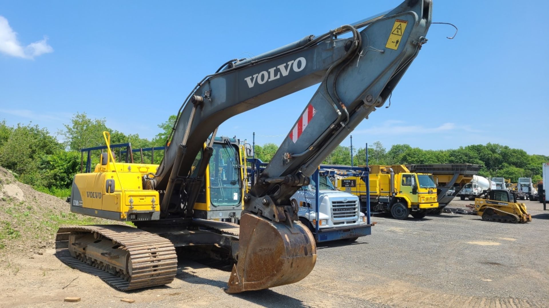 2006 Volvo Ec210blc Excavator - Image 2 of 13