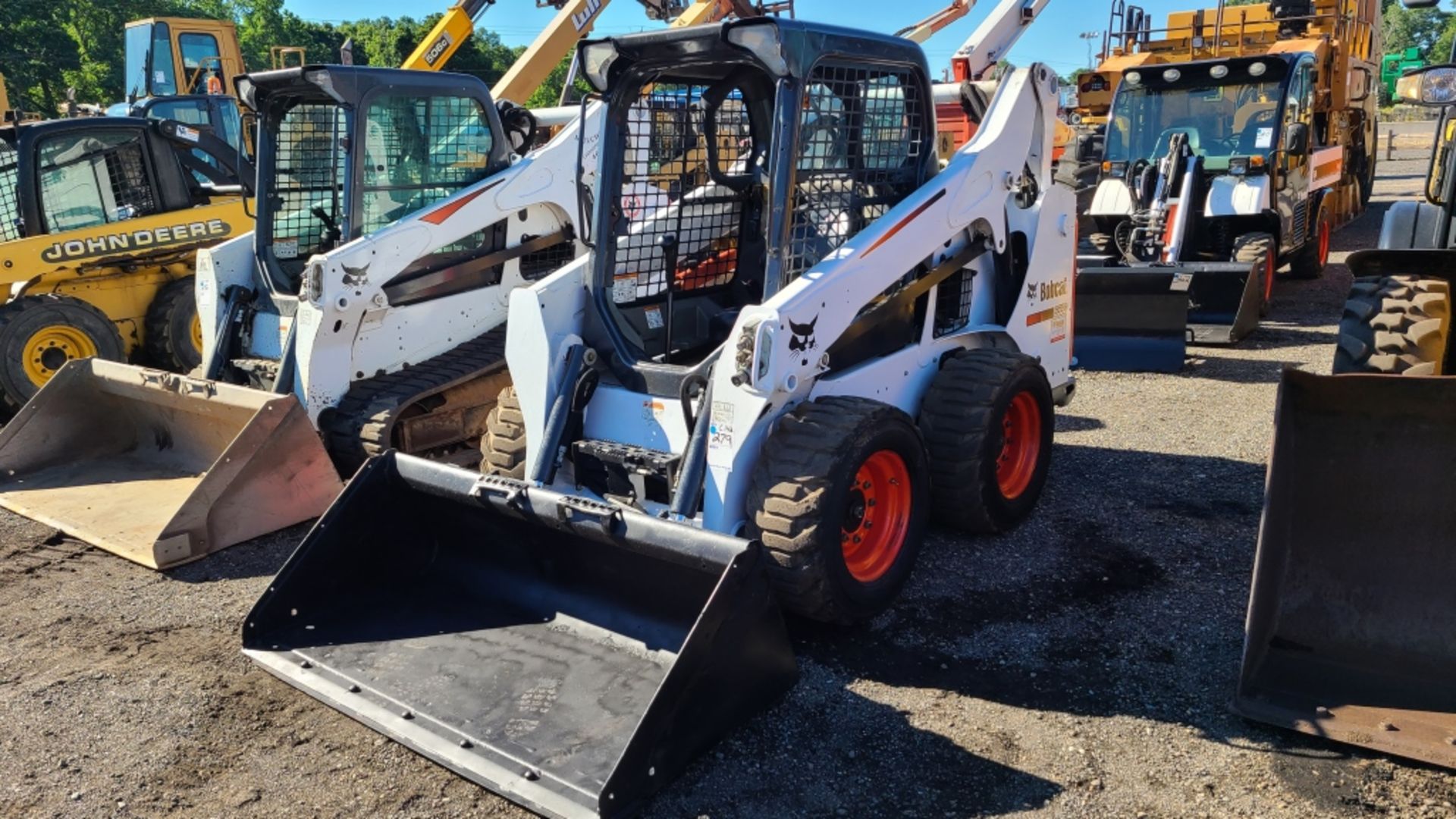 2016 Bobcat S590 Skidsteer