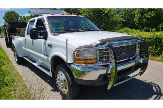 2000 Ford F550 Fontaine Custom Conversion - Image 1 of 12