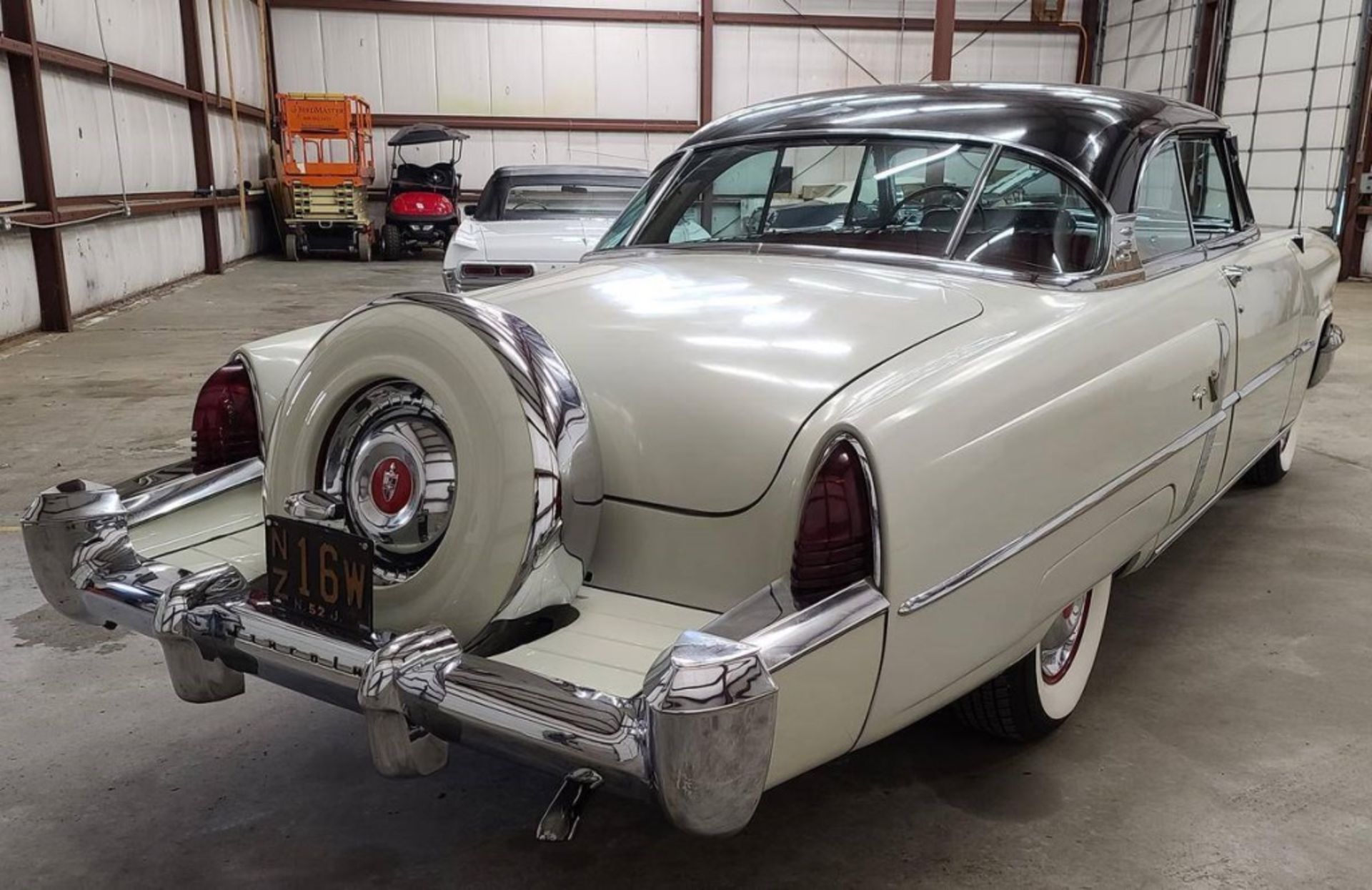 1952 Lincoln Capri 2 Door Coupe - Image 8 of 9