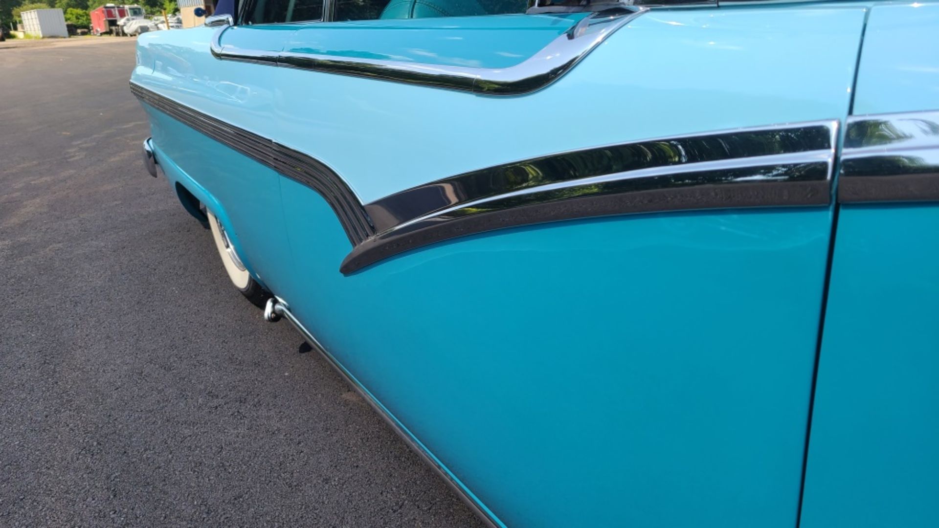 1956 Ford Sunliner - Image 9 of 12