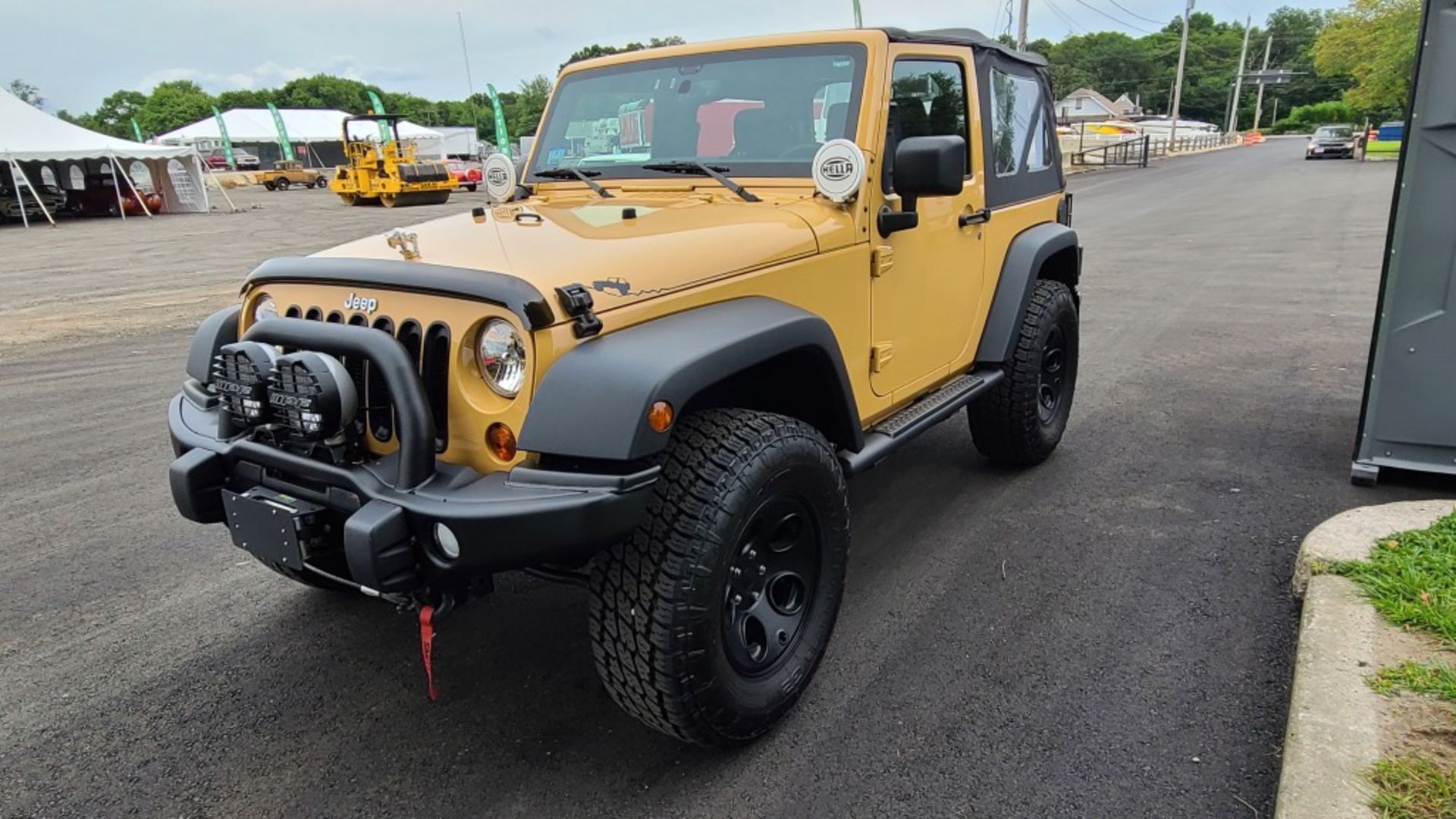 2013 Jeep Wrangler - Image 3 of 12