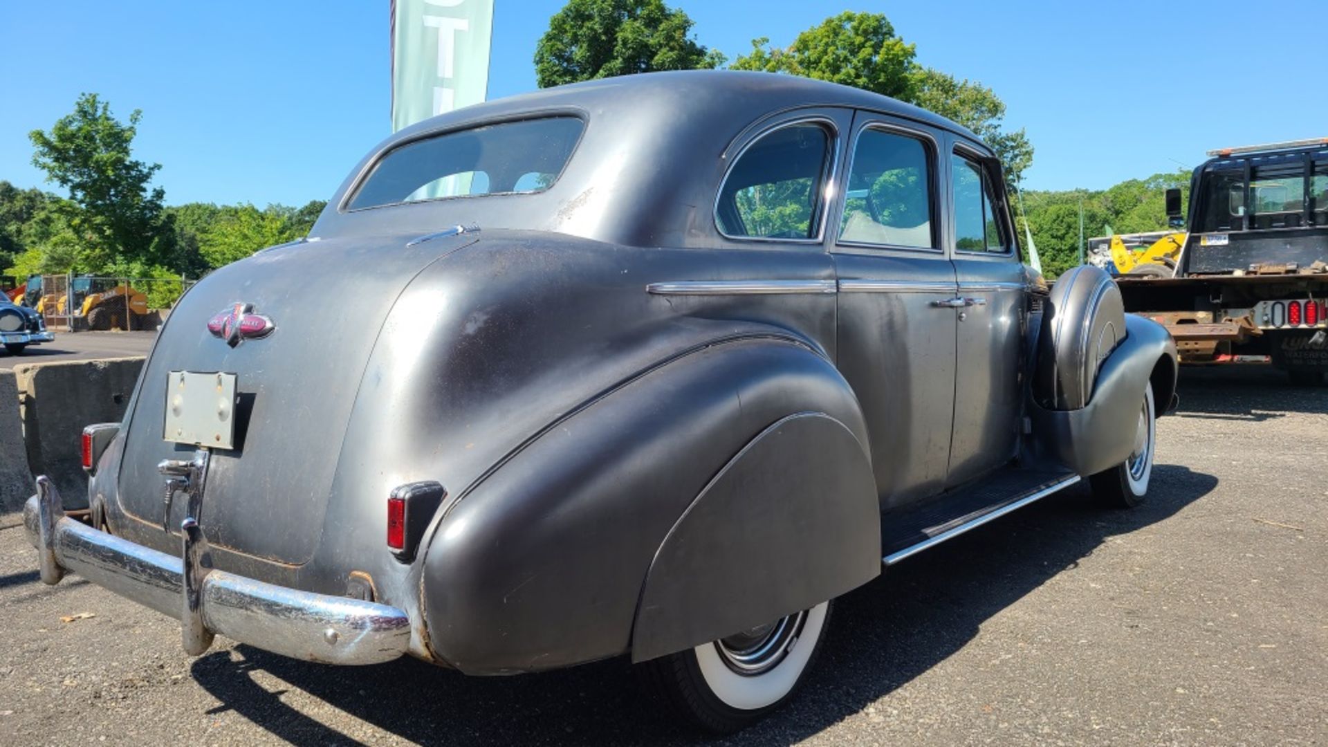 1940 Buick Special - Image 2 of 10