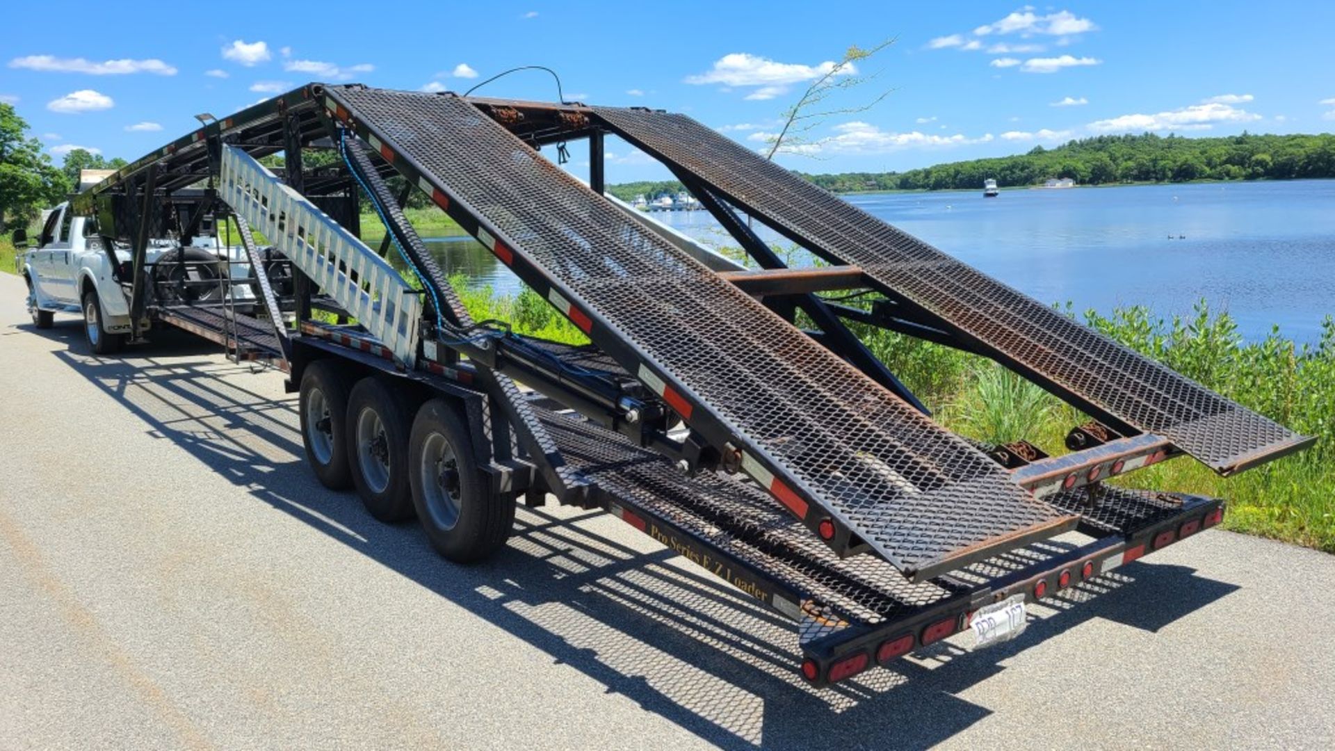 2015 Kaufman Mini 5 Pro Series Ez Loader Trailer - Image 3 of 8