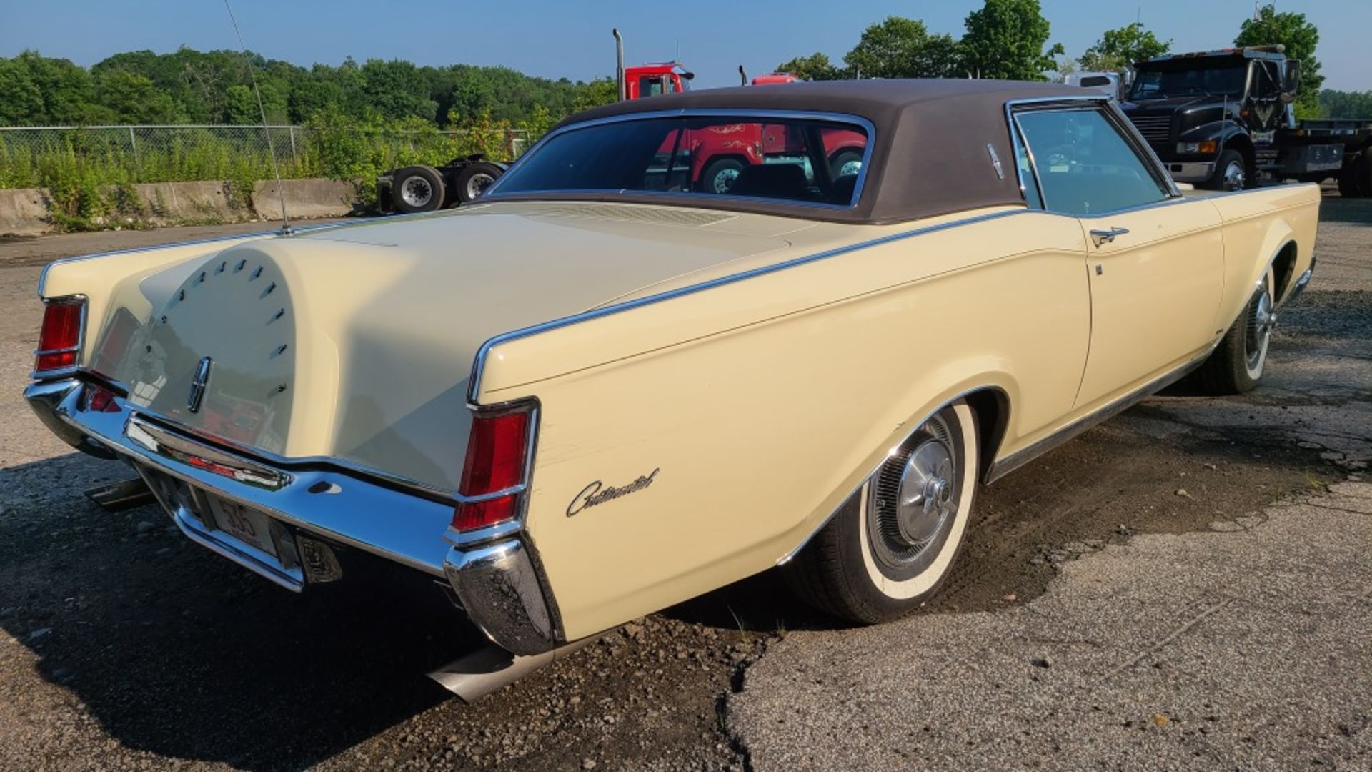 1970 Lincoln Mark 3 - Image 2 of 11