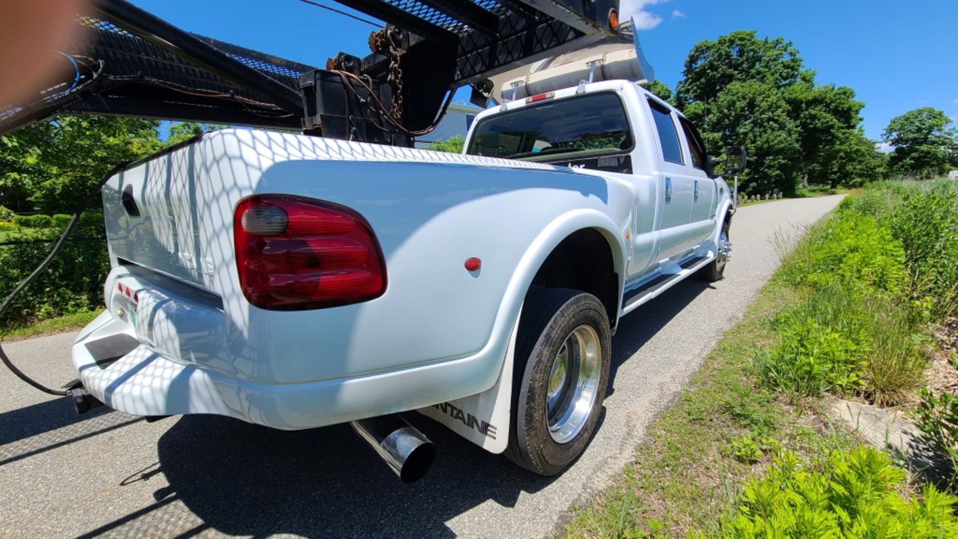 2000 Ford F550 Fontaine Custom Conversion - Image 2 of 12