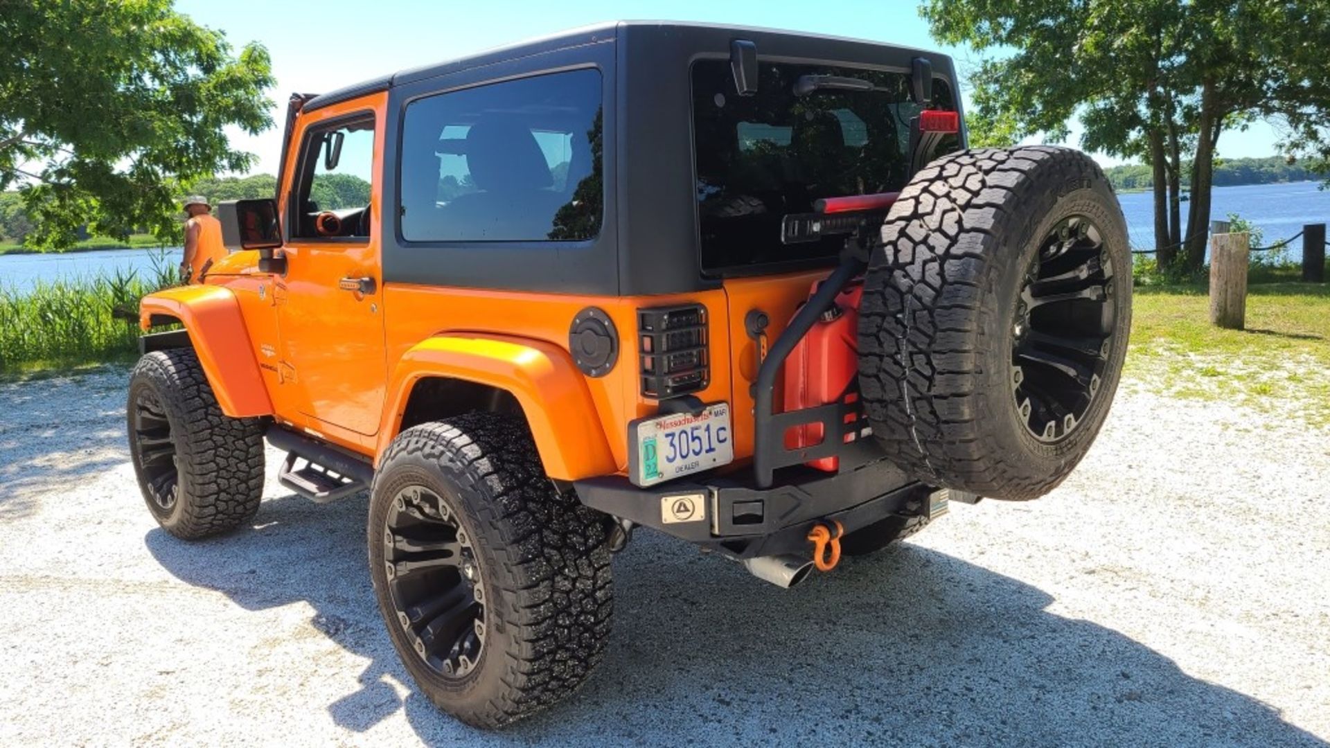 2012 Jeep Wrangler Sahara - Image 4 of 9