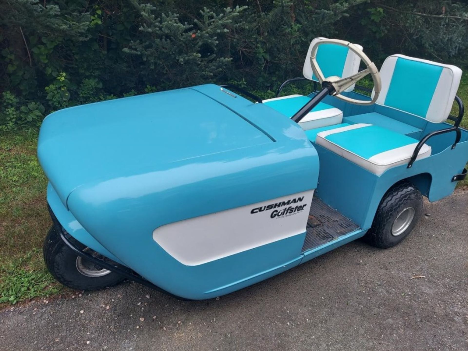 1963 Cushman Model 735 Golfster - Image 2 of 3