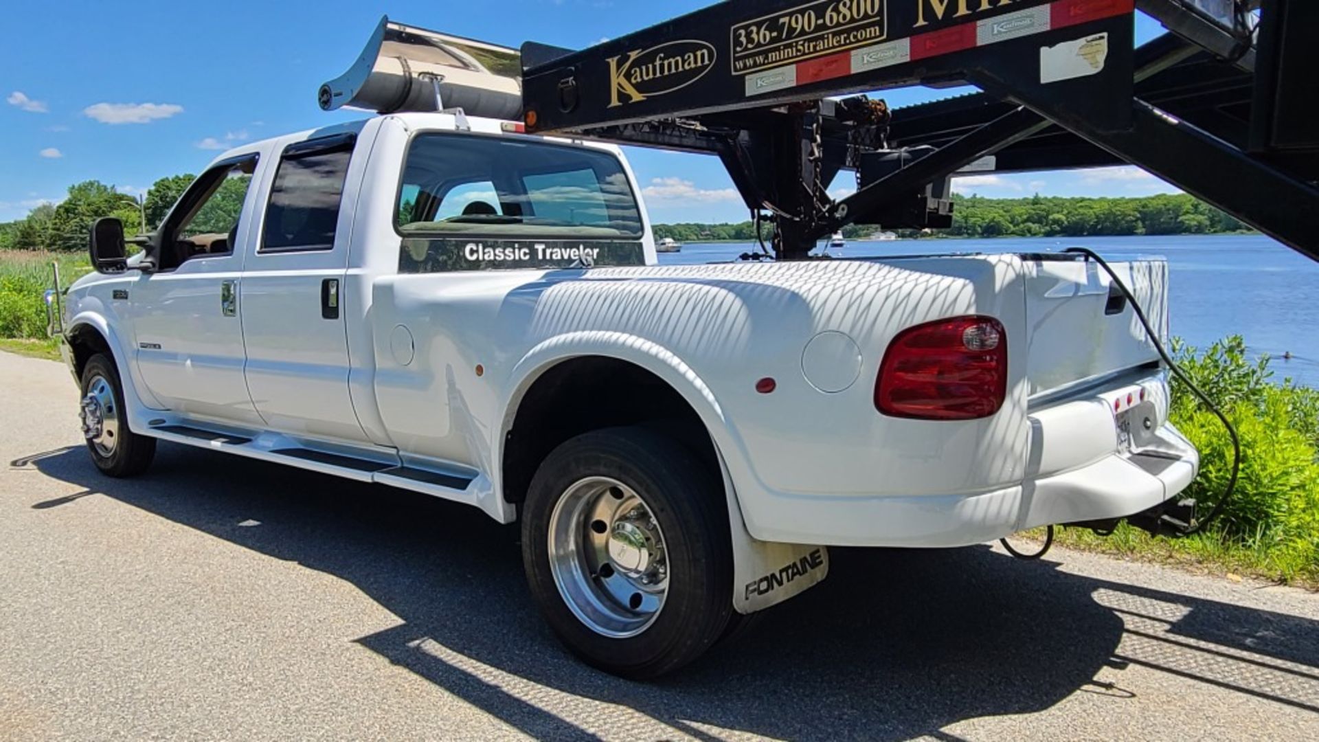 2000 Ford F550 Fontaine Custom Conversion - Image 4 of 12