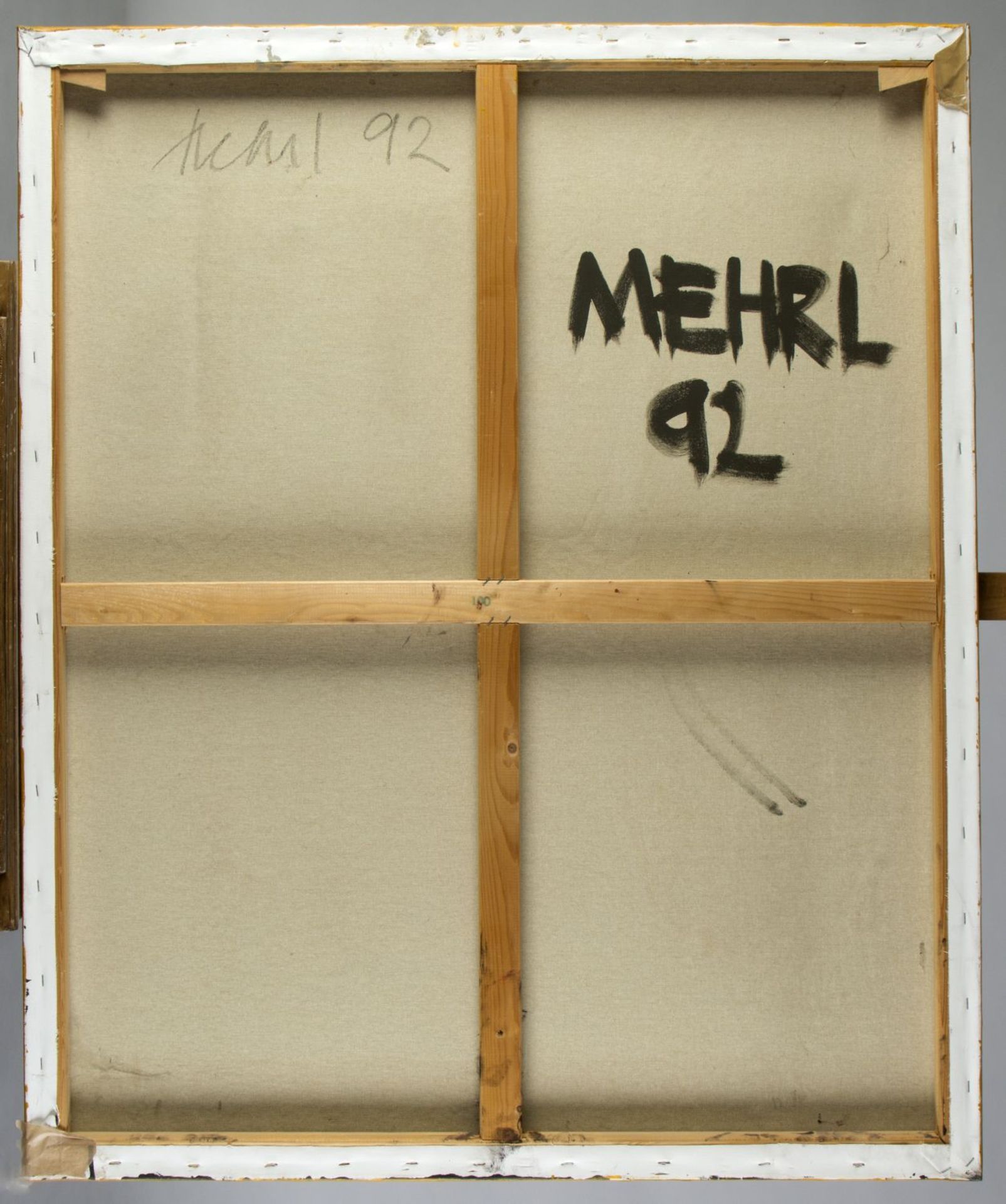 Mehrl, Elisabeth. 1955 Vase auf beigem Hintergrund. Öl/Lwd. 120 x 100 cm. Verso sign. - Bild 2 aus 2