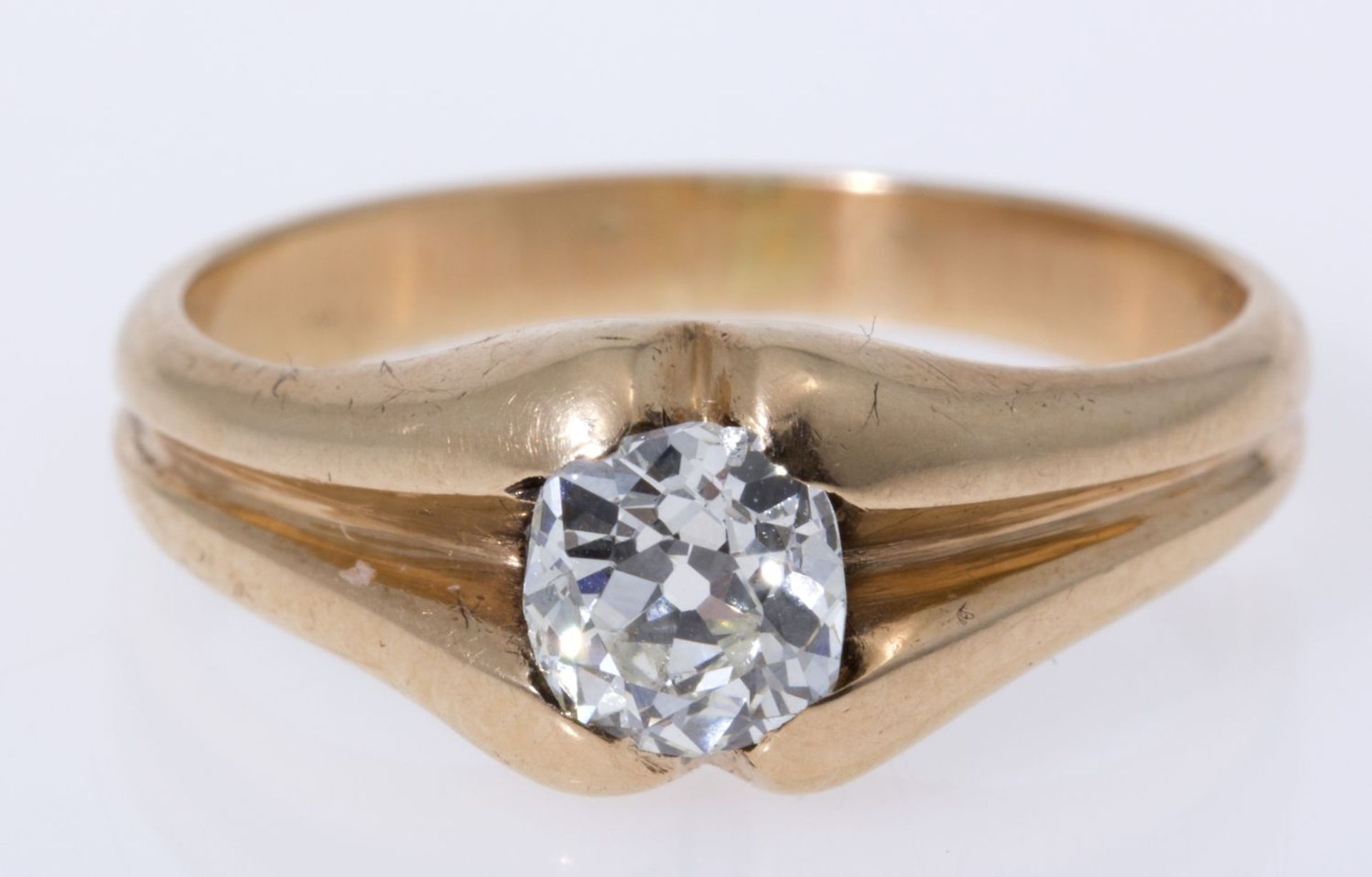 Solitär-Diamant-Ring Gelbgold 585 (geprüft). Ausgefasst mit Altschliff-Dia. ca. 0,60-0,70 c - Bild 2 aus 3