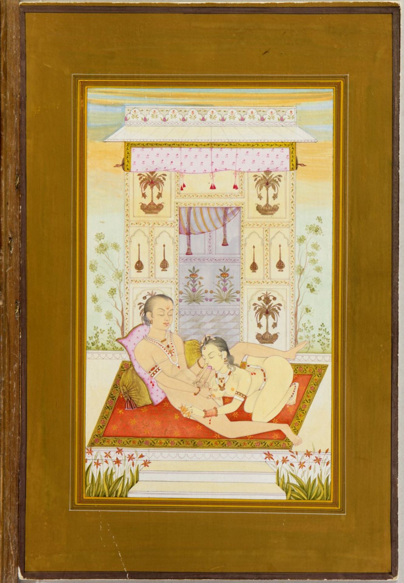 Indien, Anf. 20. Jh. Erotische Darstellungen. 4 Gouachen. Bis 33 x 21,5 cm. - Bild 2 aus 5