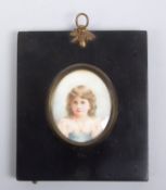 England, 19. Jh. Portrait der jungen Lady Anna de Burgh. Miniaturmalerei. 6,5 x 5,5 cm. Verso auf ei