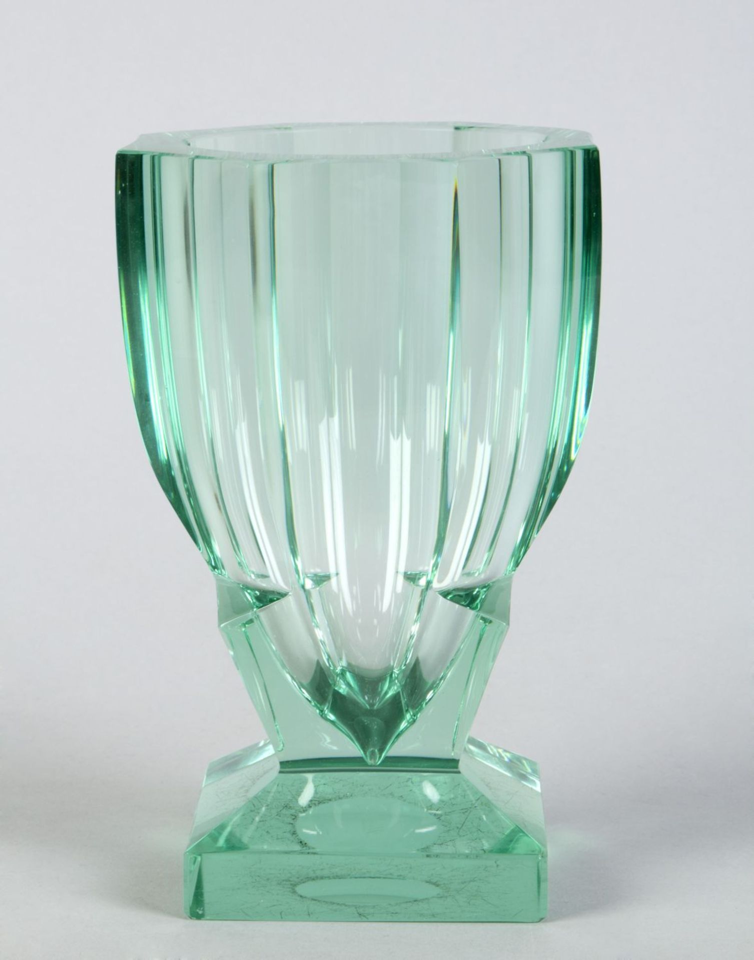 Art déco-Vase Grünliches Glas,