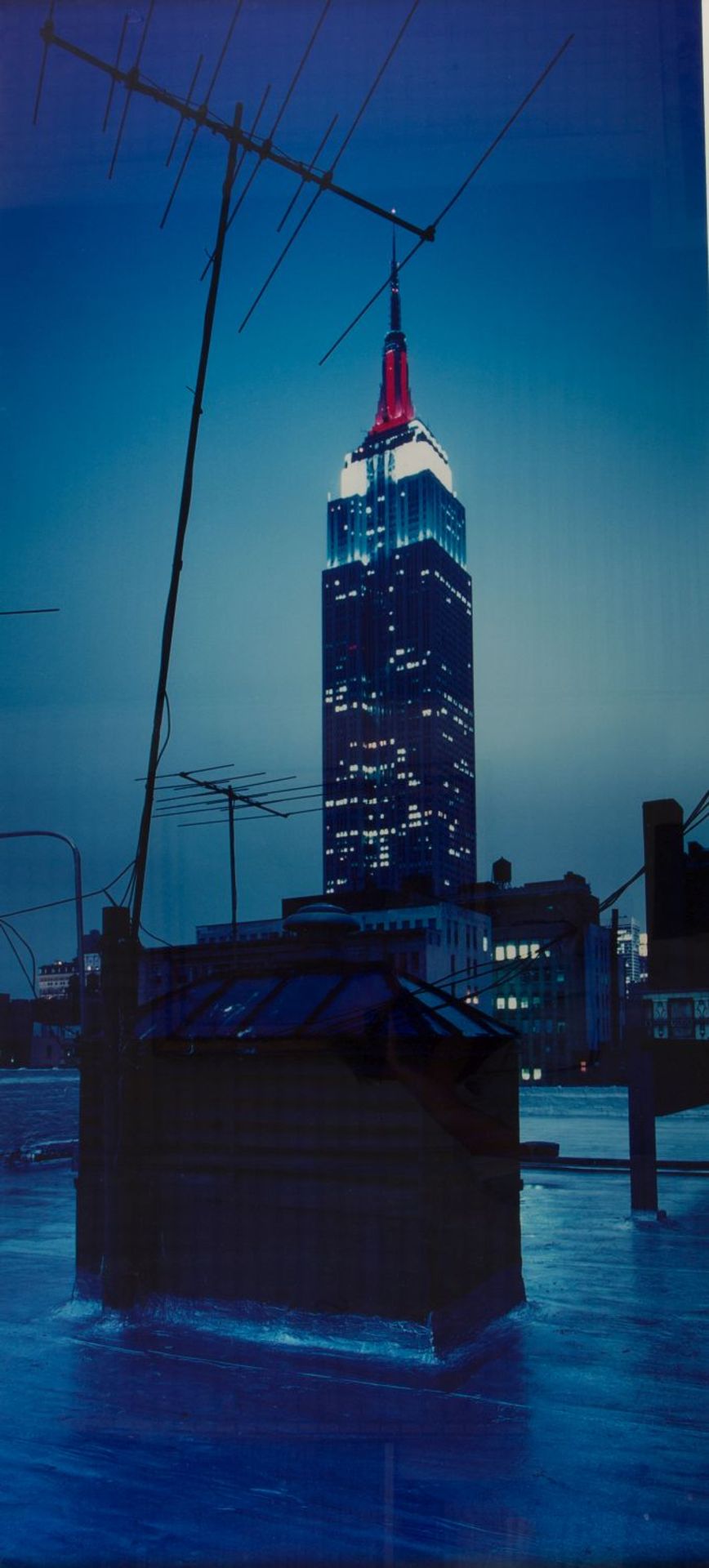 Timtschenko, Alexander. 1965 München Empire State Building. Farbphotographie. 141 x 68 cm.