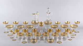 Umfangreiches Trinkgläserset Thistle Gold'' von St. Louis Farbloses Kristallglas, geschliffen. Umlau