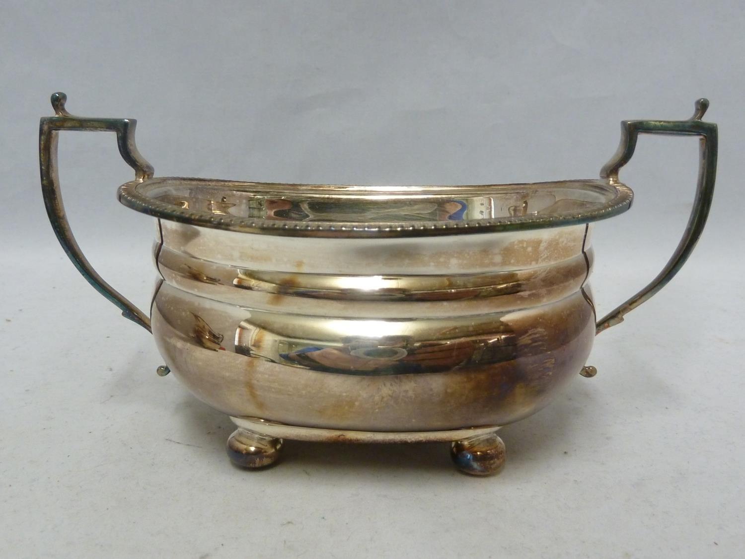 An Adie Brothers Limited silver plated tea service, comprising, teapot with hinged cover, milk jug - Image 7 of 10