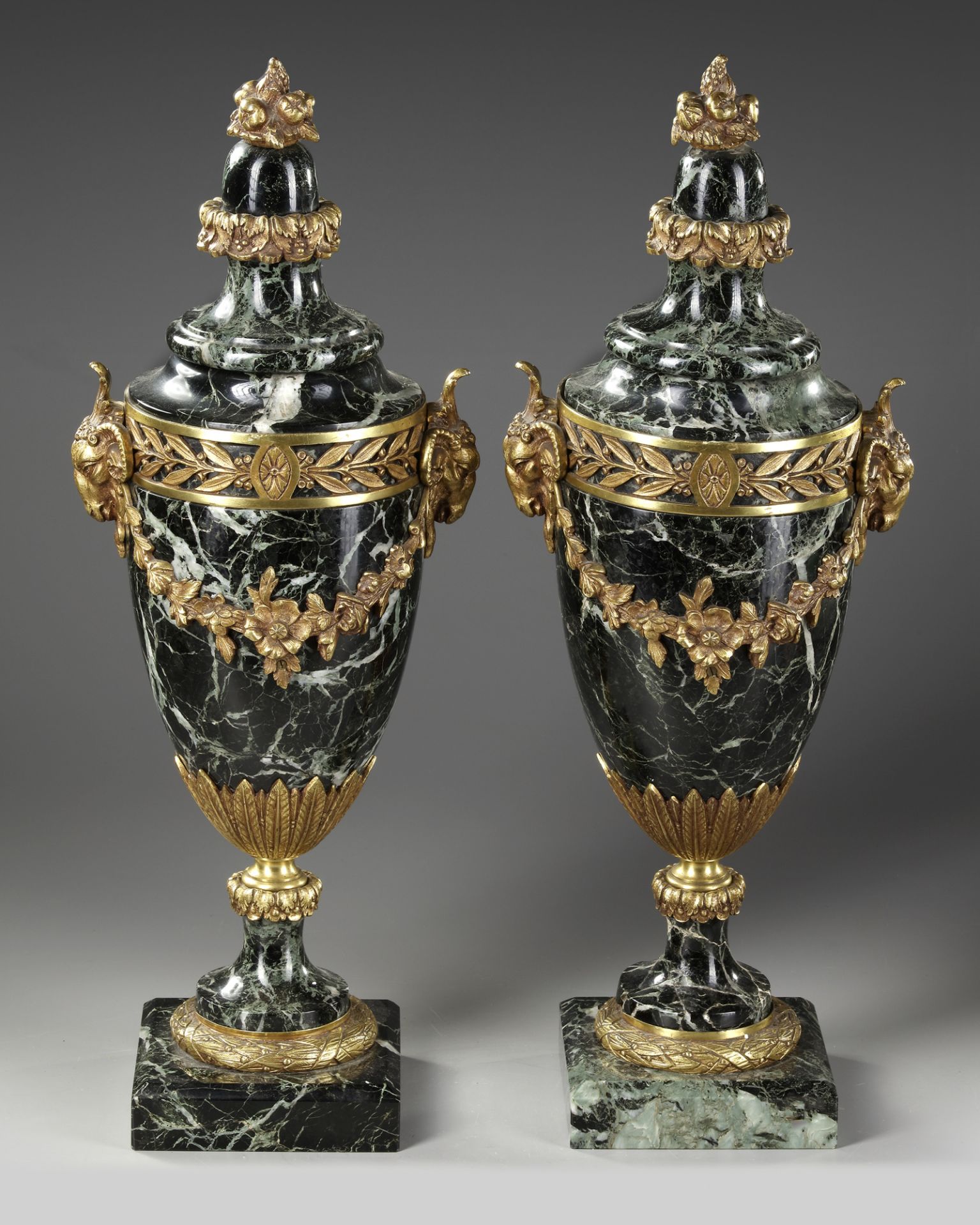 A PAIR OF MARBLE CASSOLETTES, FRANCE, 19TH CENTURY - Image 3 of 3