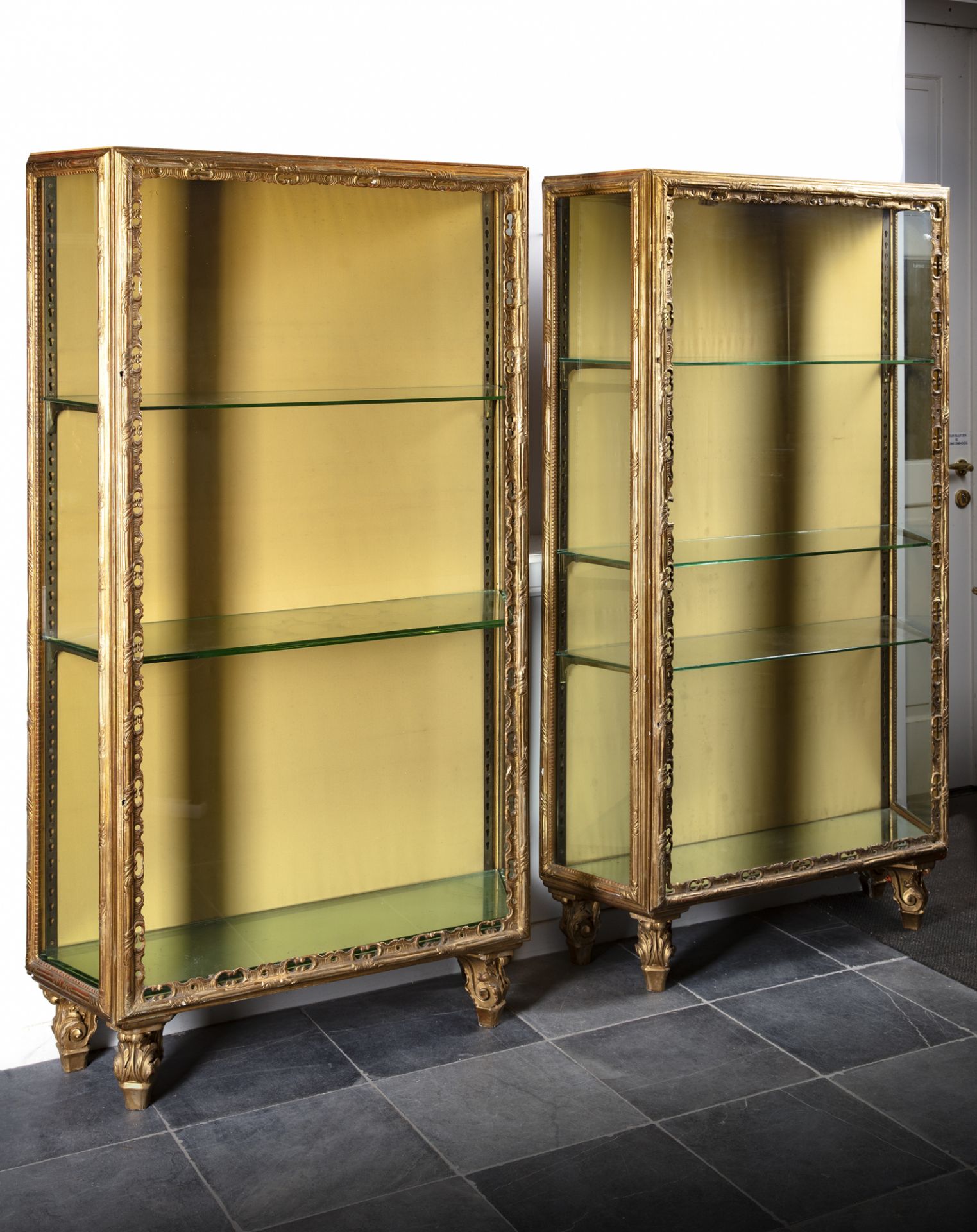 A PAIR OF FRENCH DISPLAY CABINETS, LATE 19TH CENTURY - Image 2 of 3