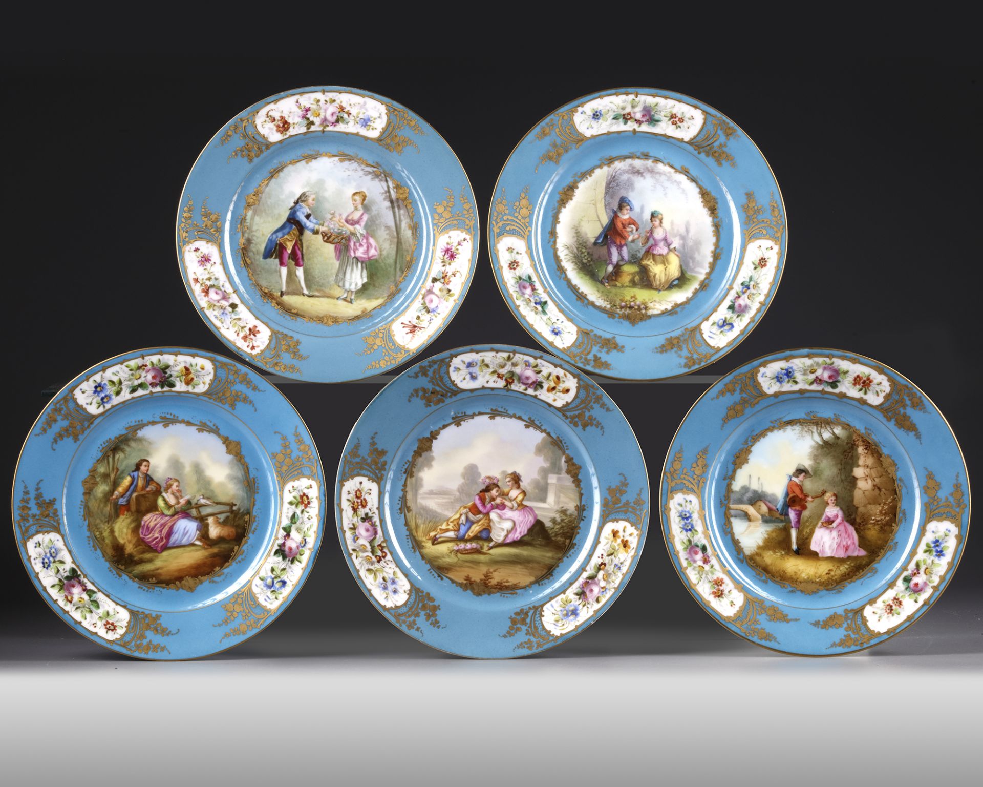 A SET OF SEVRES PLATES, LATE 19TH CENTURY