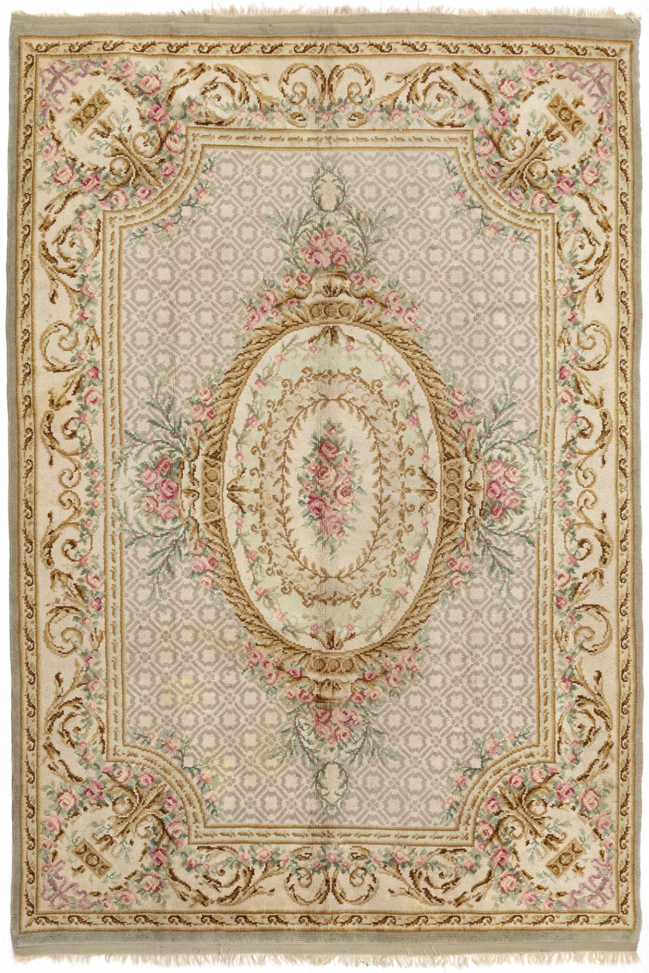 AN AUBUSSON RUG, CIRCA 1920-1940