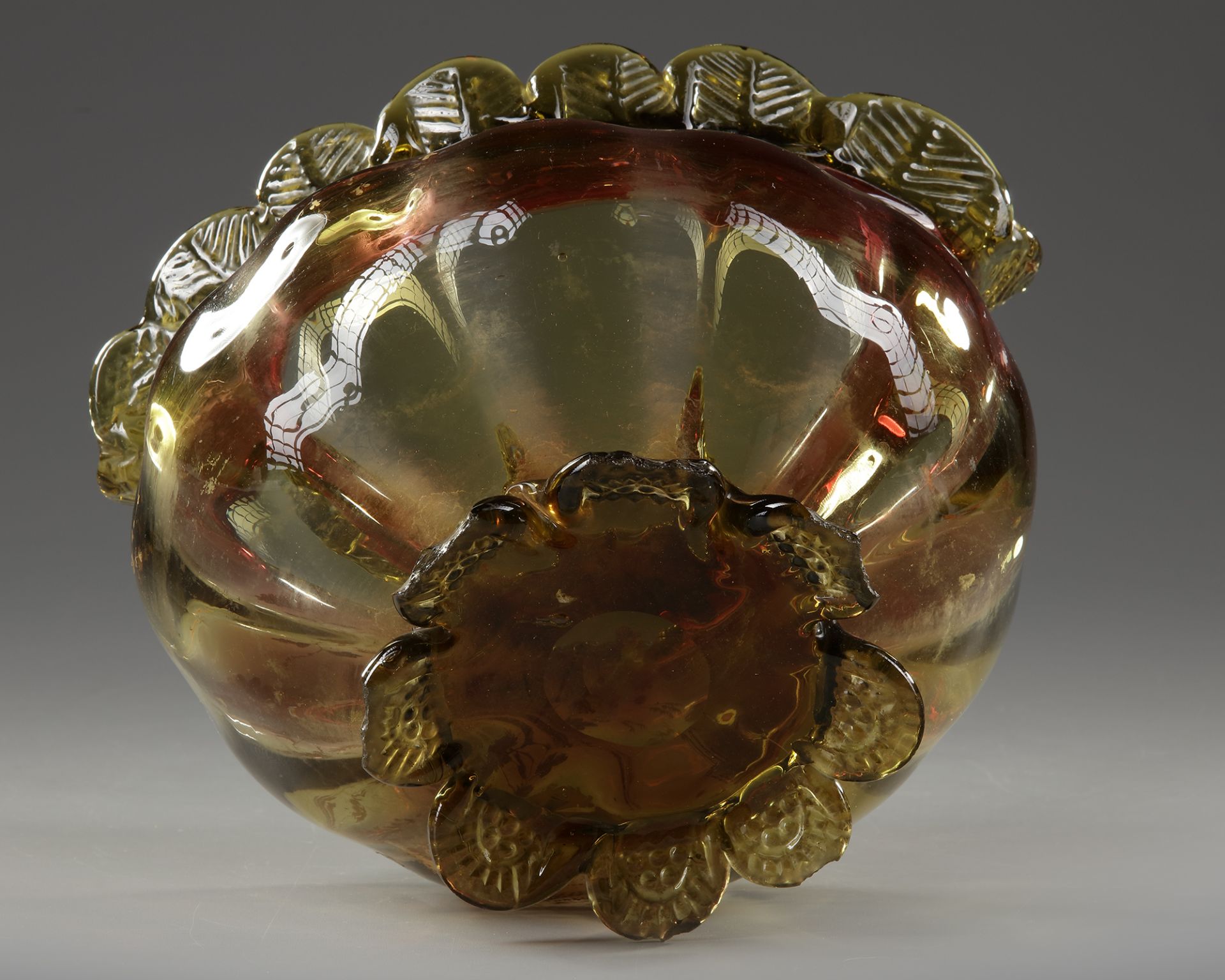 A BLOWN GLASS BOWL, 'LE GRAS', LATE 19TH CENTURY - Image 4 of 4