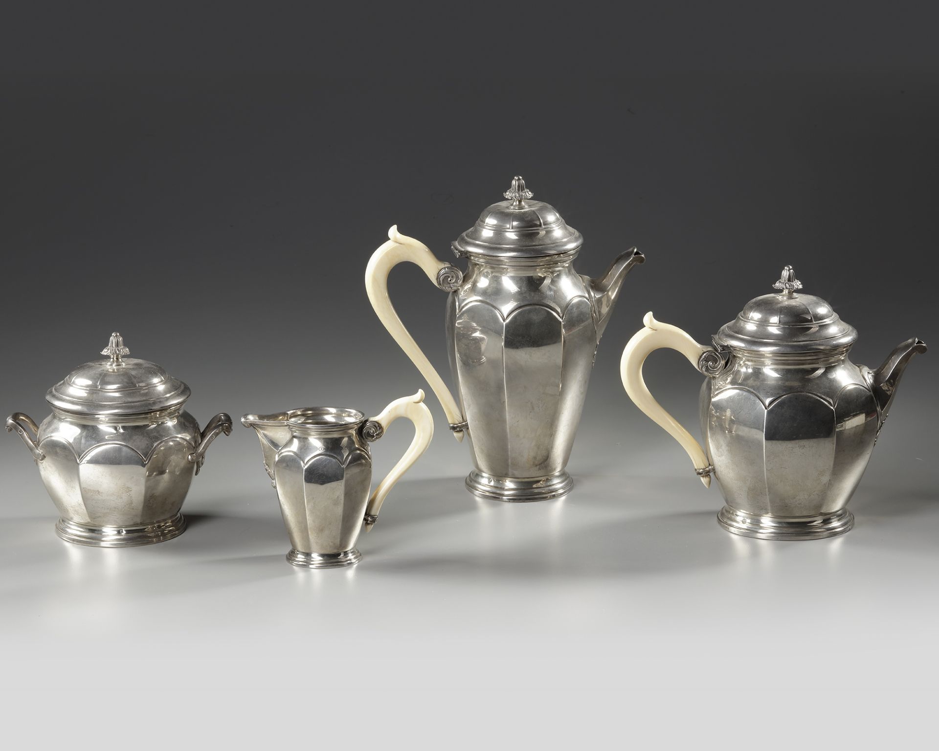 A FRENCH SILVER TEA AND COFFEE SET, 19TH CENTURY - Image 3 of 3