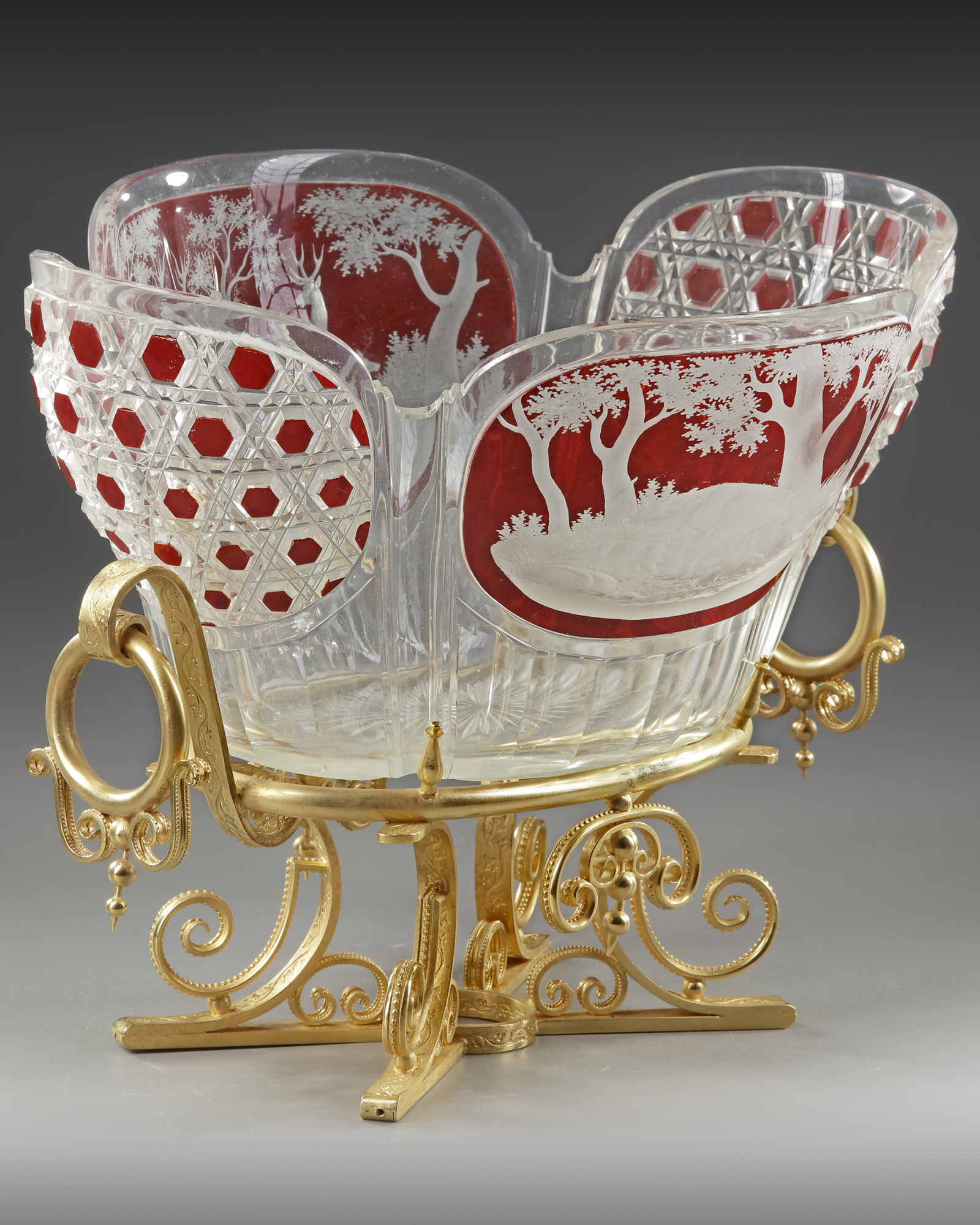 A CRYSTAL CUP, LATE 19TH CENTURY - Image 3 of 5