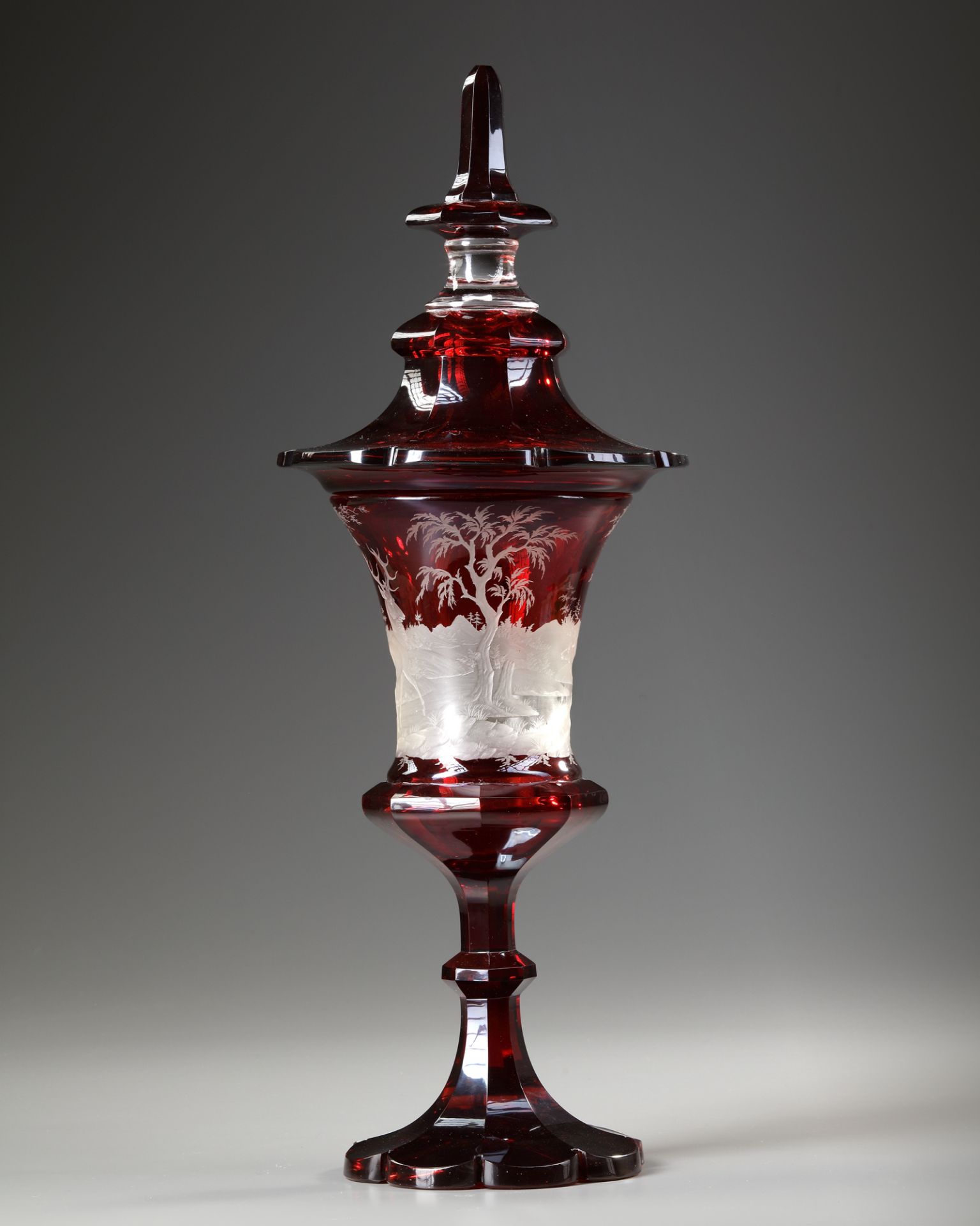 A BOHEMIAN RED GLASS GOBLET, LATE 19TH CENTURY - Image 3 of 3