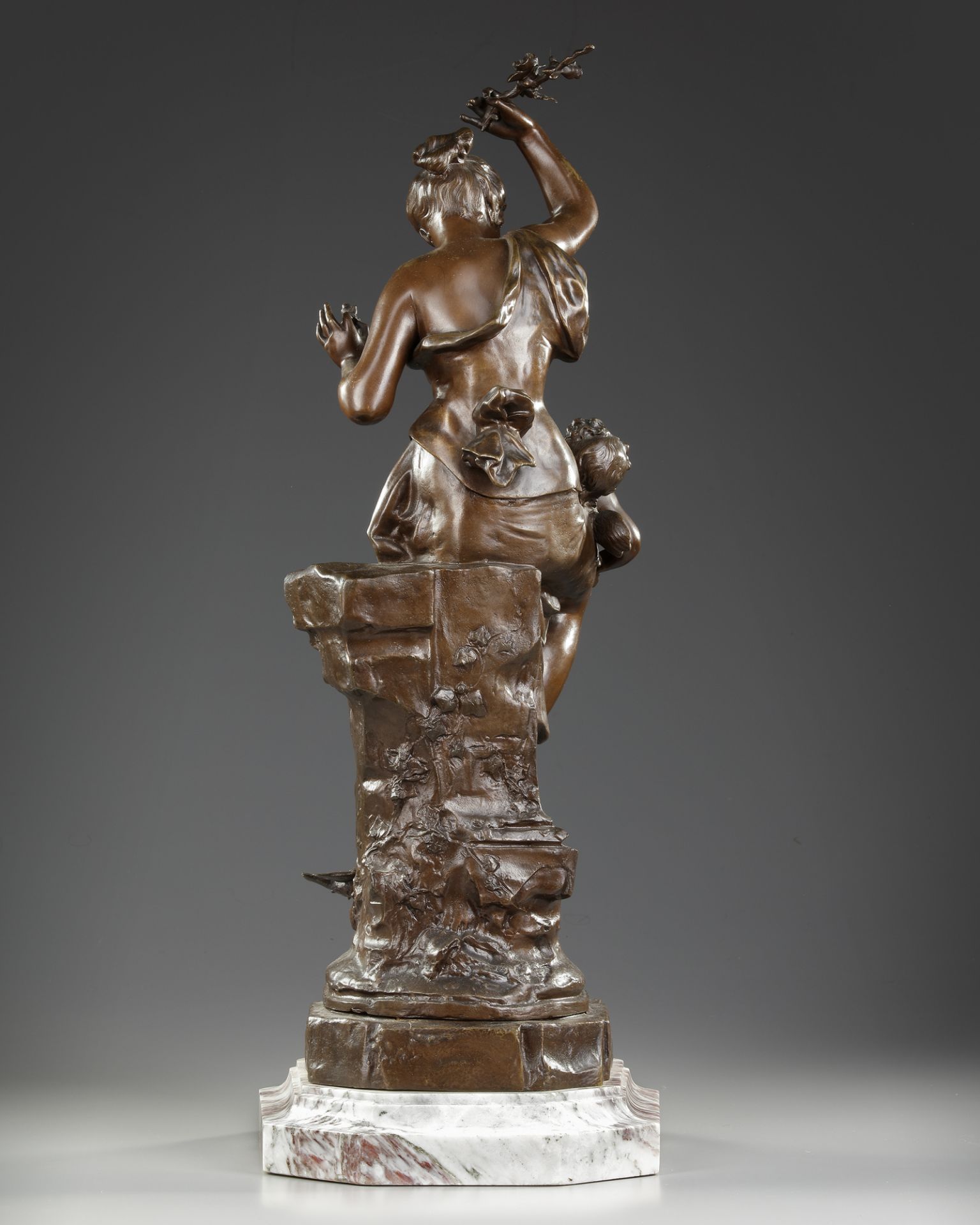 A BRONZE STATUE, AUGUSTE DEWEVER, LATE 19TH CENTURY - Image 4 of 5