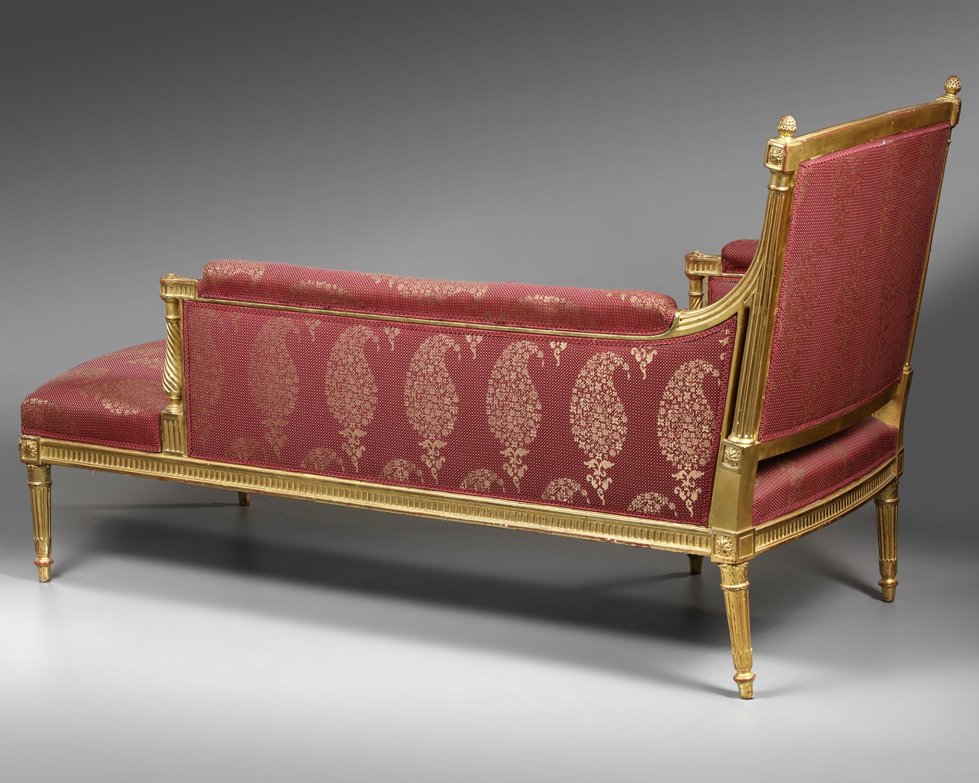 A FRENCH LOUNGE CHAIR, LOUIS XVI STYLE, LATE 19TH CENTURY - Image 4 of 4