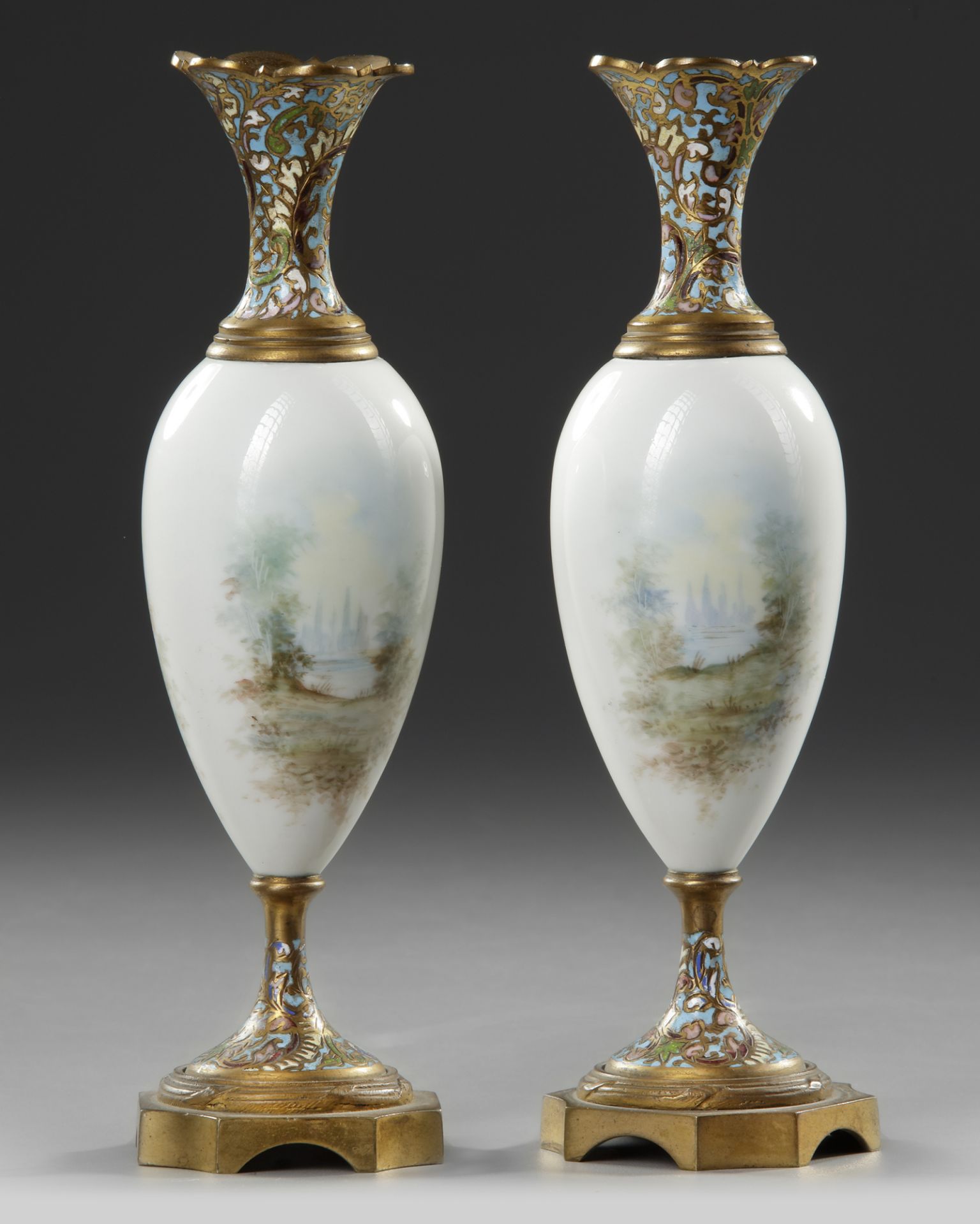 A PAIR OF FRENCH SMALL VASES, 19TH CENTURY - Image 2 of 3